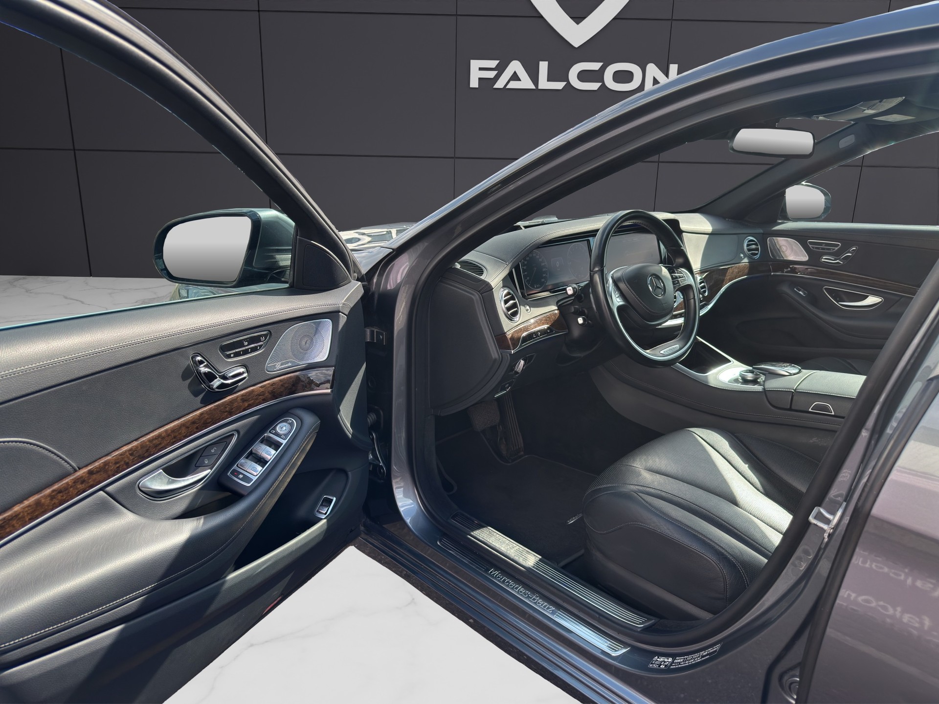 MERCEDES-BENZ S 400 Hybrid 7G-Tronic-image-12