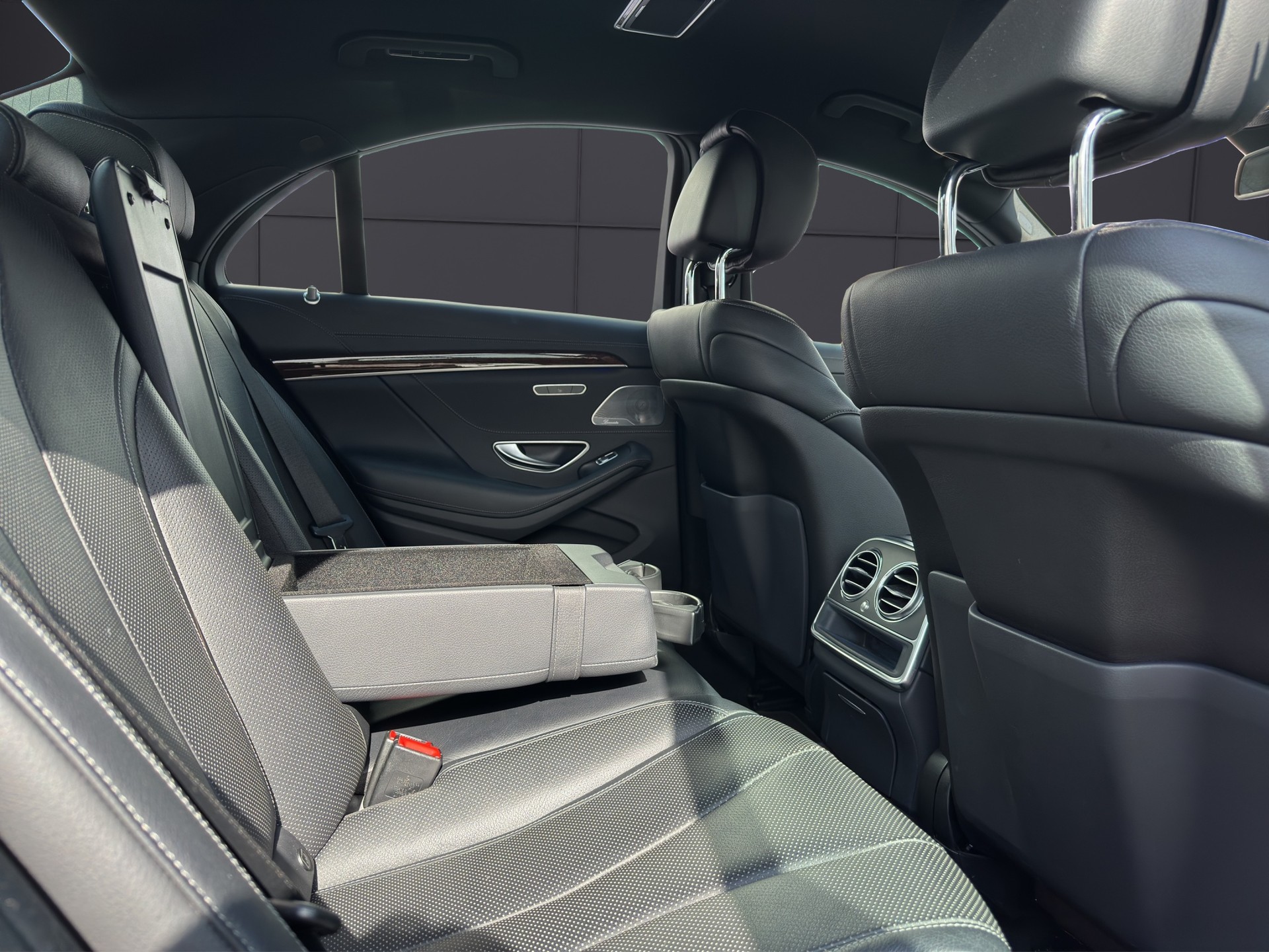 MERCEDES-BENZ S 400 Hybrid 7G-Tronic-image-46
