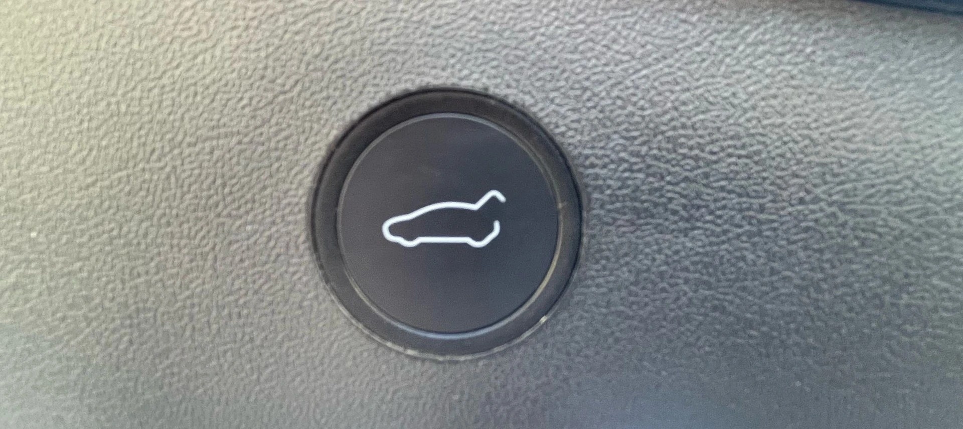 TESLA Facelift Model 3 Performance 514 km (WLTP) Dual Motor AWD Leasingzins 3.98% Leasing ab 297.- monatl.-image-10