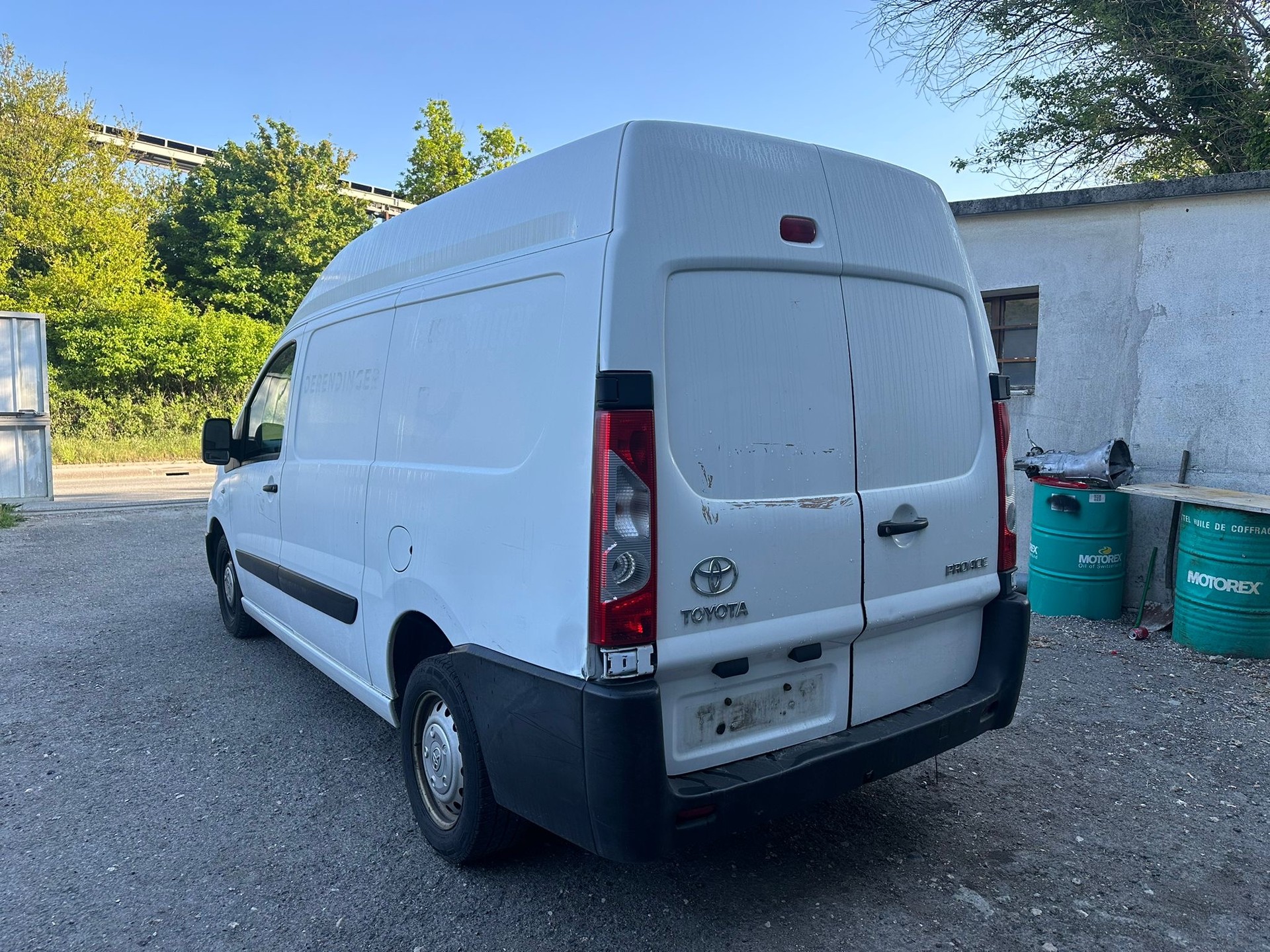 TOYOTA Proace 2.0D Panel Van Terra L2H2-image-5