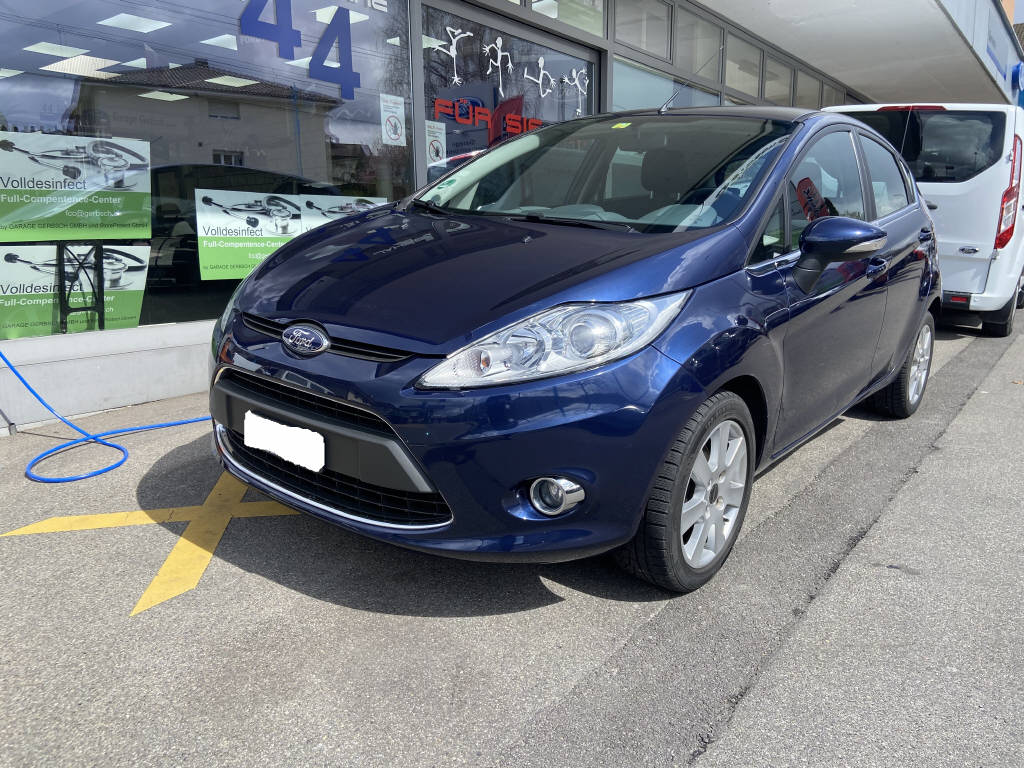 FORD Fiesta 1.6 TDCi Titanium-image-2