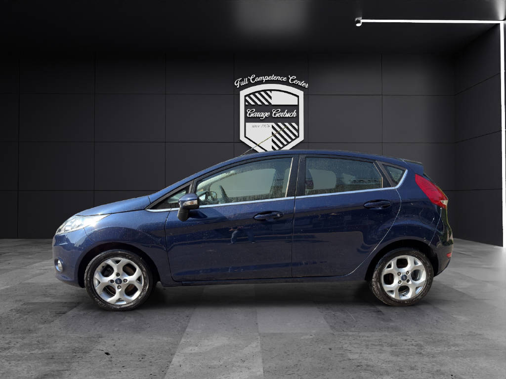 FORD Fiesta 1.6 TDCi Titanium-showroom-element-1