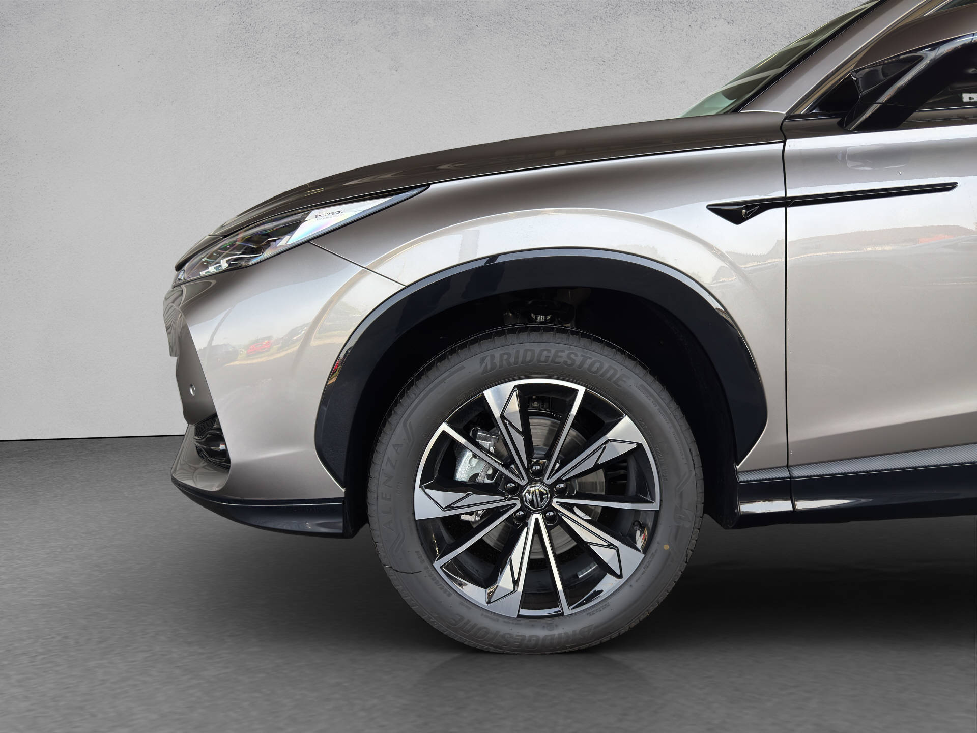MG HS 1.5 Vti-Tech Luxury-image-2