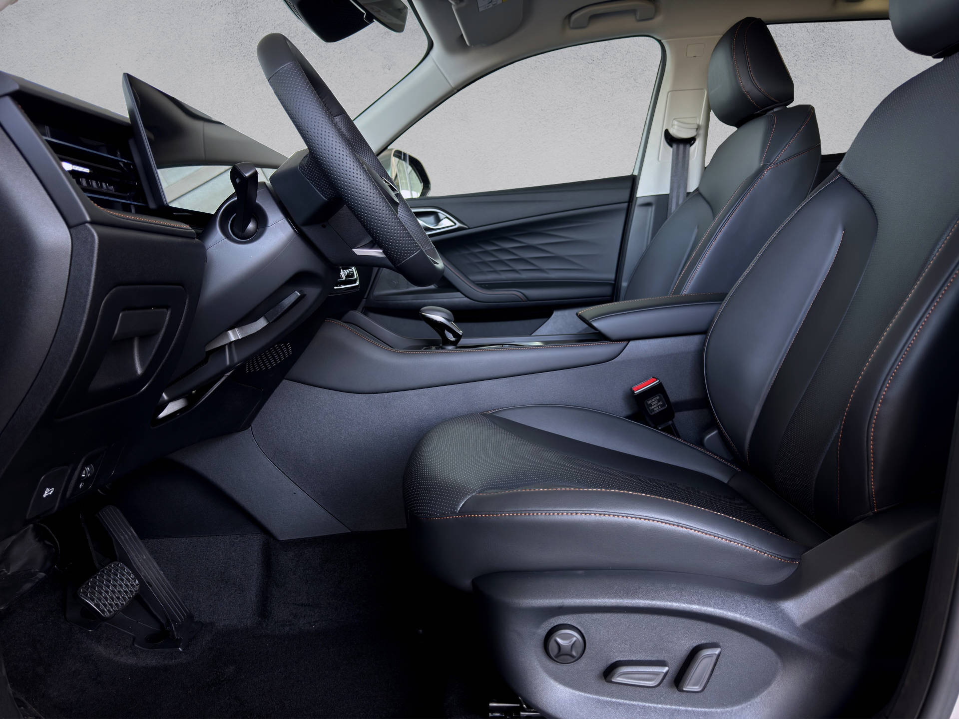 MG HS 1.5 Vti-Tech Luxury-image-7