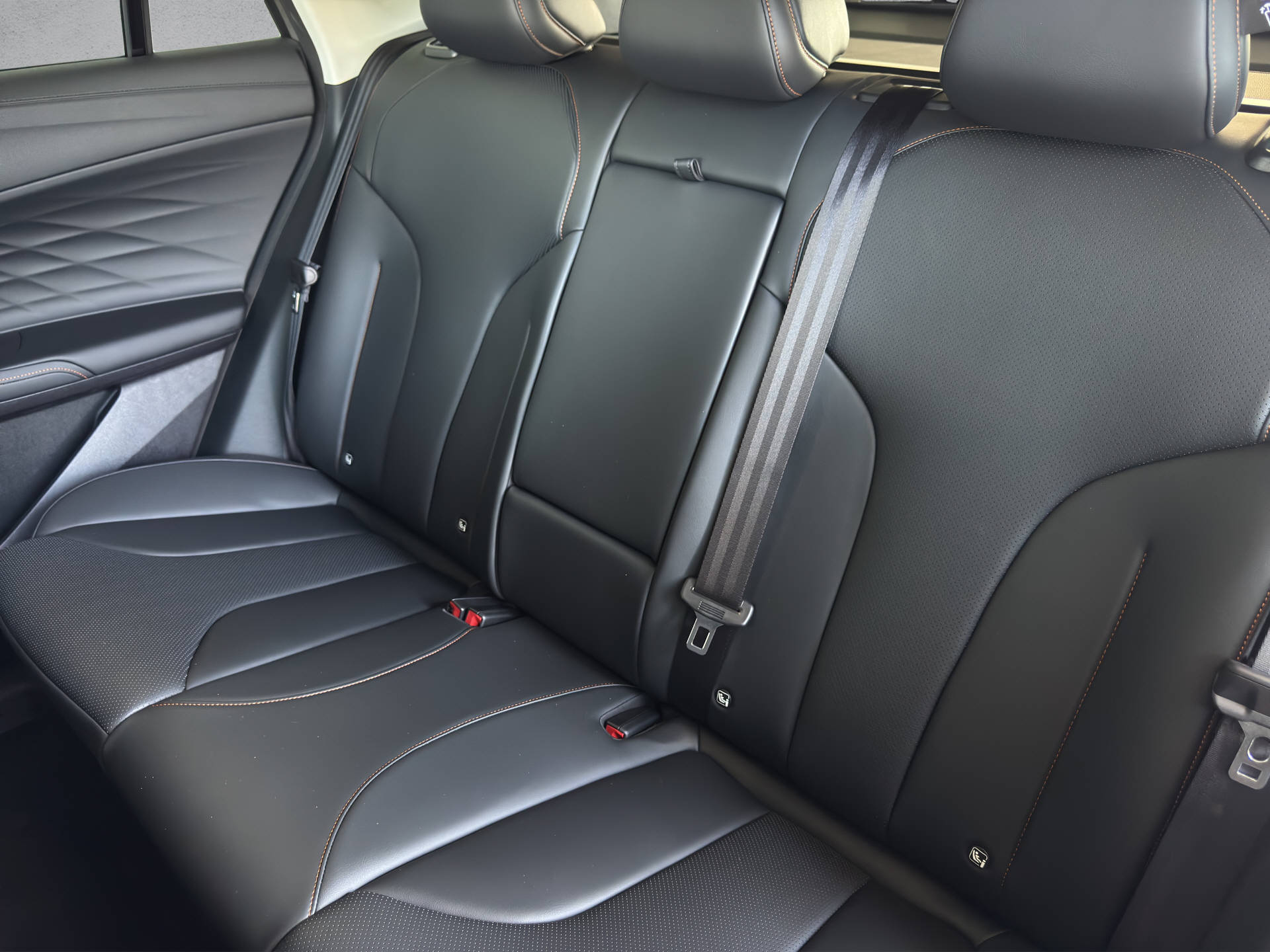 MG HS 1.5 Vti-Tech Luxury-image-8