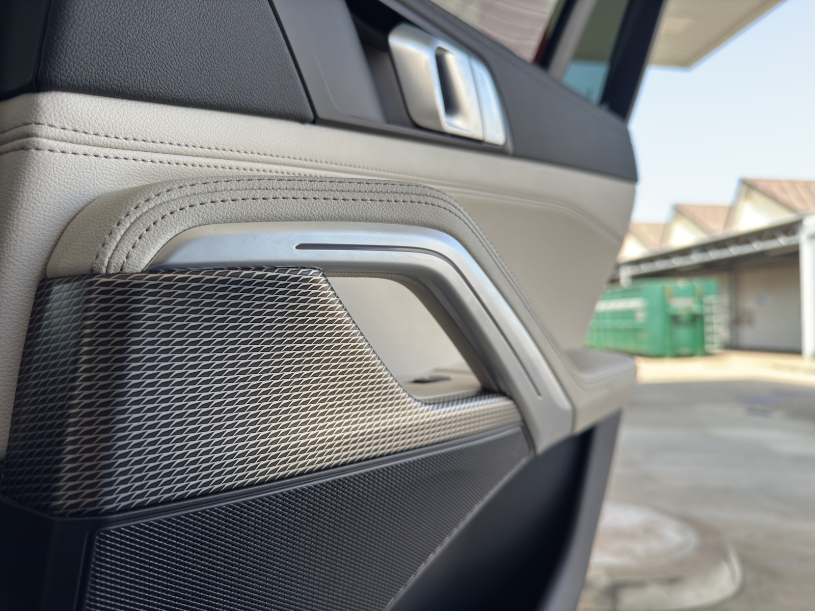 BMW X6 xDrive 48V 40d Steptronic M Sport-image-22