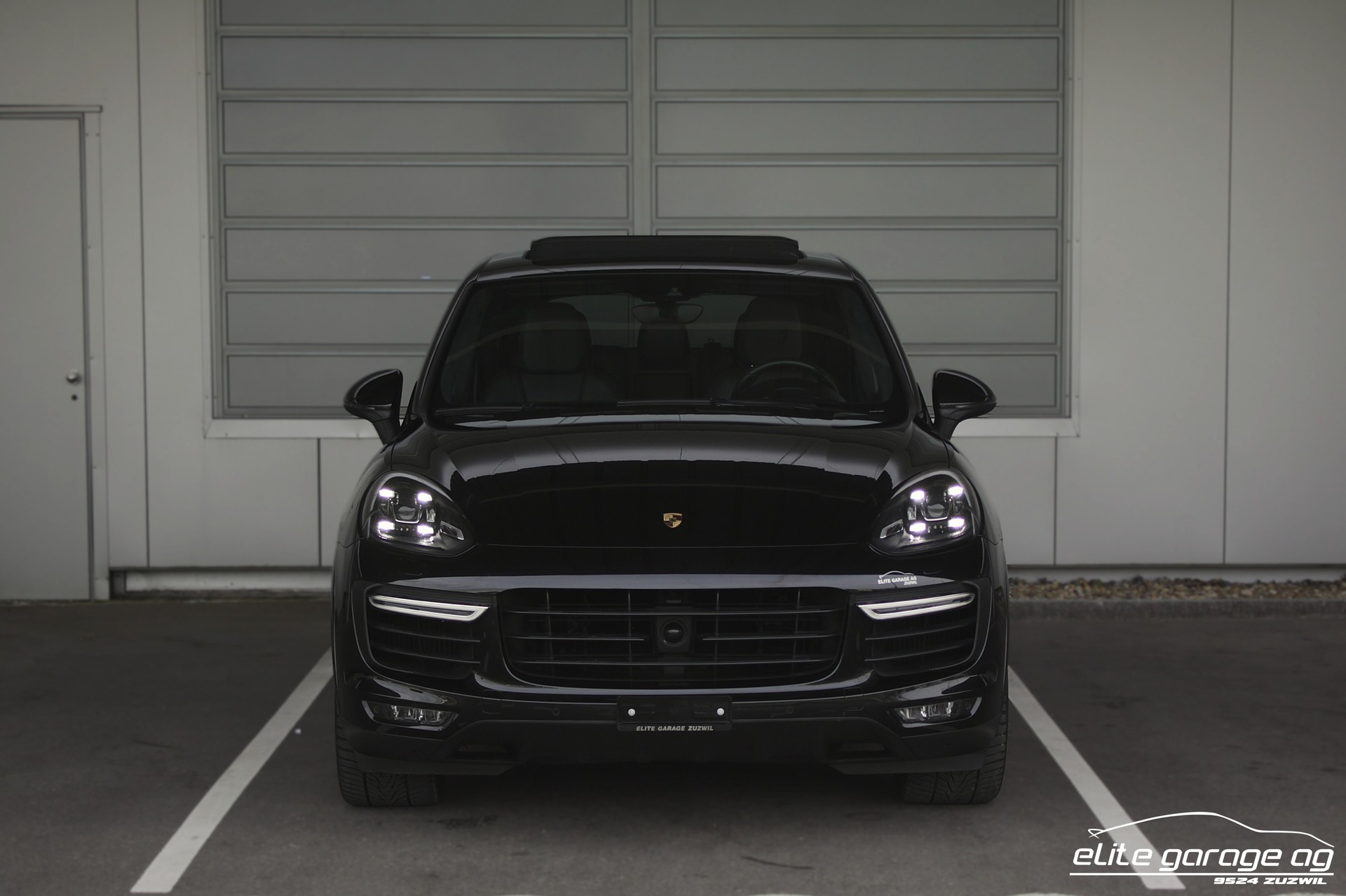 PORSCHE Cayenne Turbo ALL BLACK APPROVED BIS 02.2027-image-7