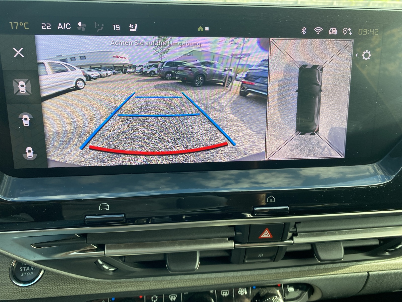 CITROEN C5 X 1.6 Plug-in Hybrid Shine-image-12