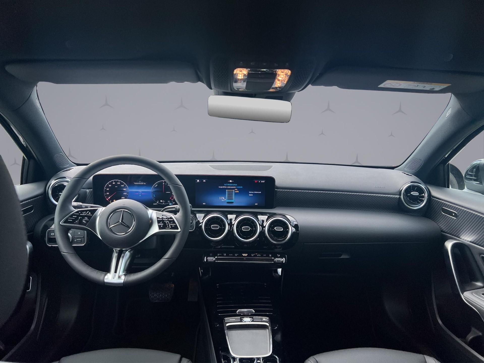 MERCEDES-BENZ A 250 e Progressive-image-9