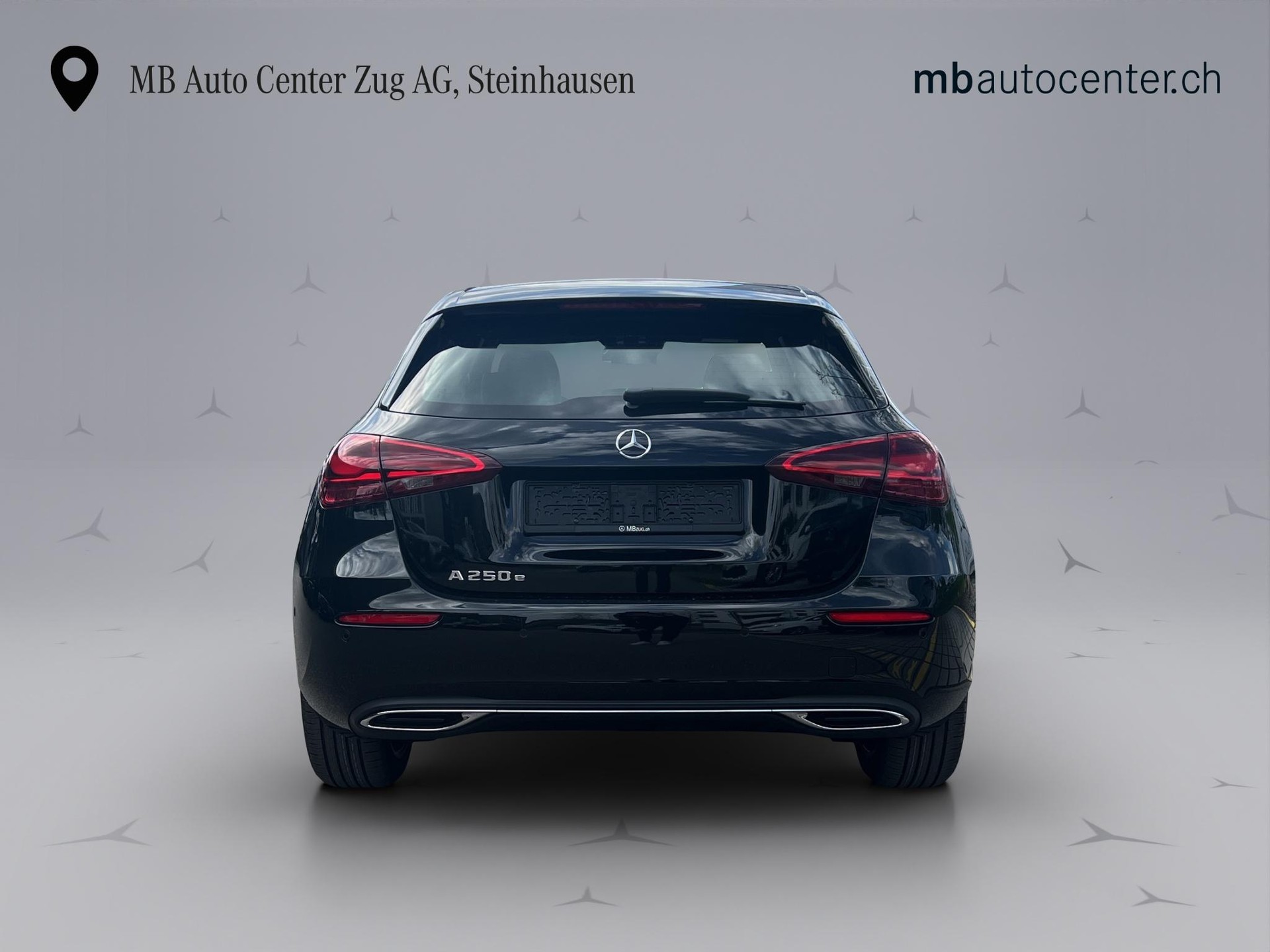 MERCEDES-BENZ A 250 e Progressive-image-4