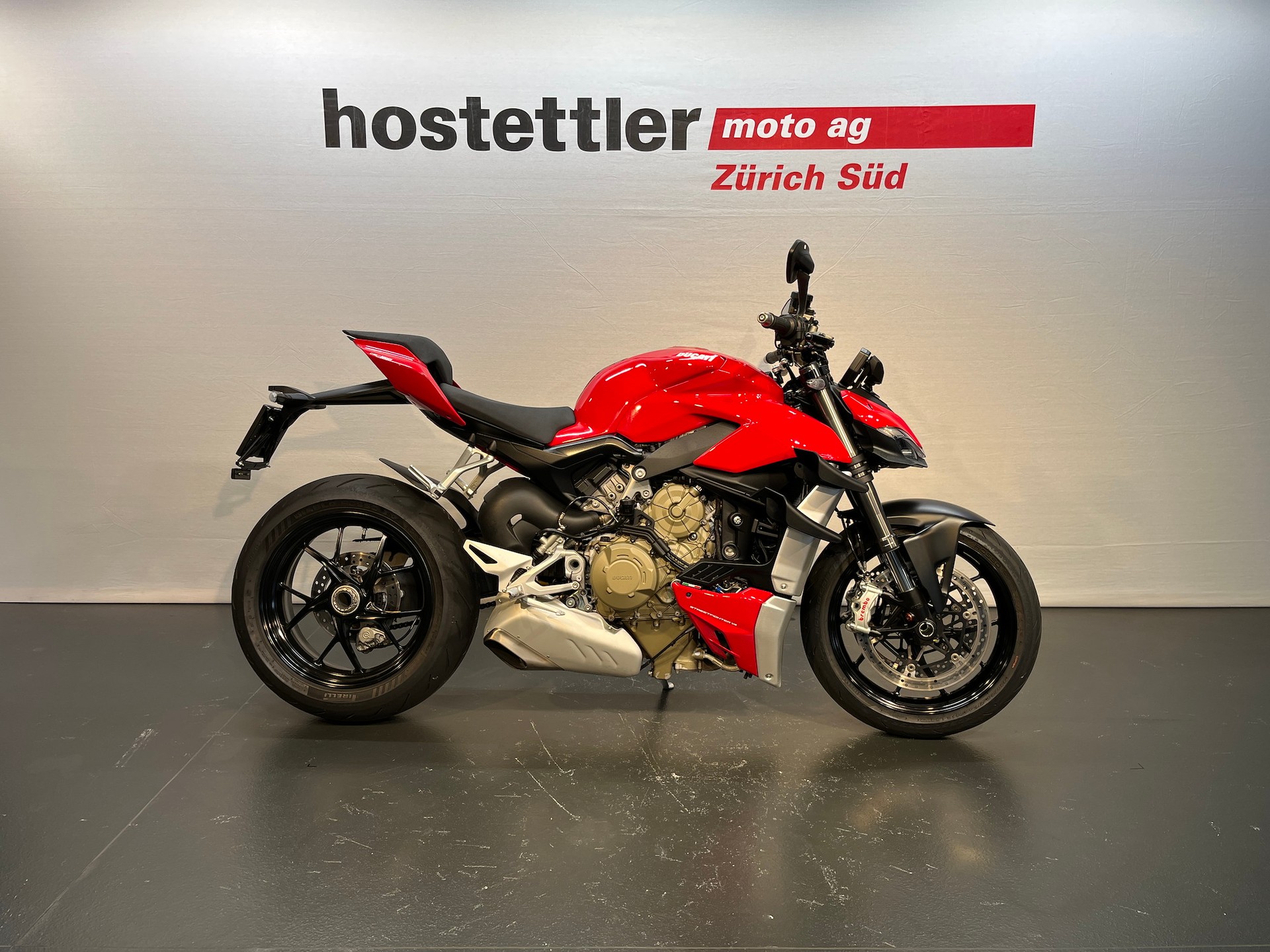 DUCATI Streetfighter V4-showroom-element-2