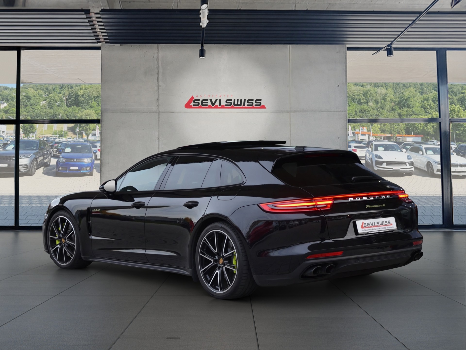 PORSCHE Panamera 4 E-Hybrid Sport Turismo PDK-image-3