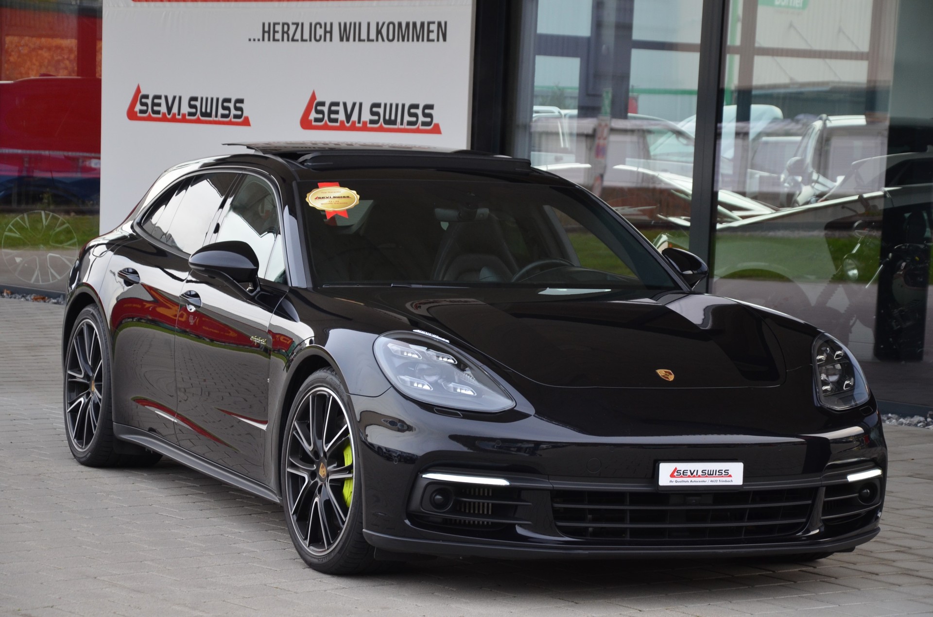 PORSCHE Panamera 4 E-Hybrid Sport Turismo PDK-image-0