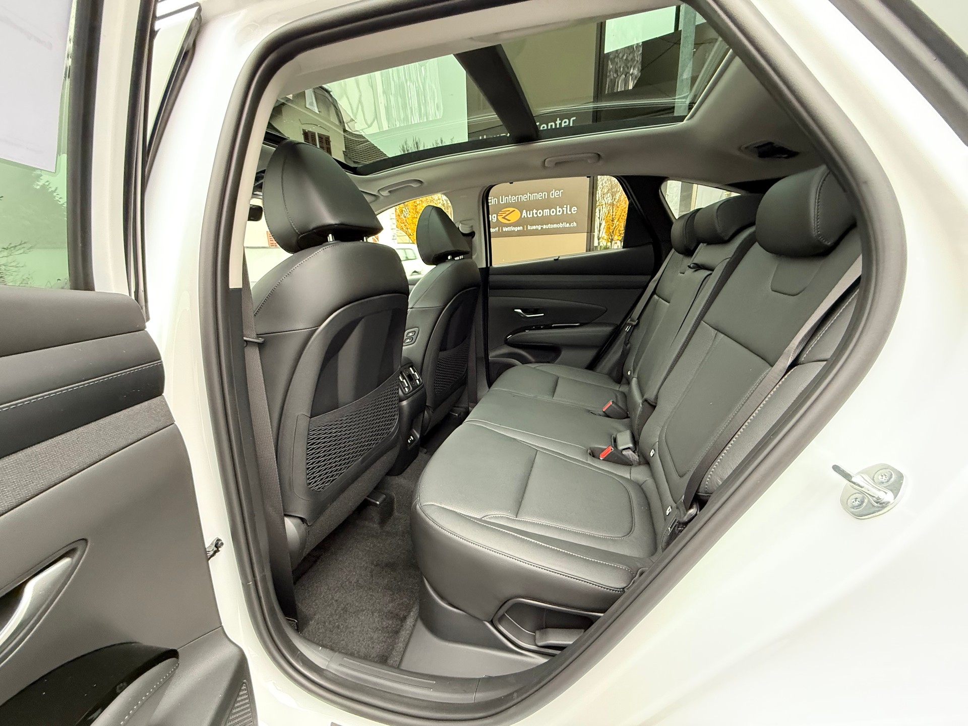 HYUNDAI Tucson 1.6 TGDI HEV Vertex Swiss Edition 4WD-image-11