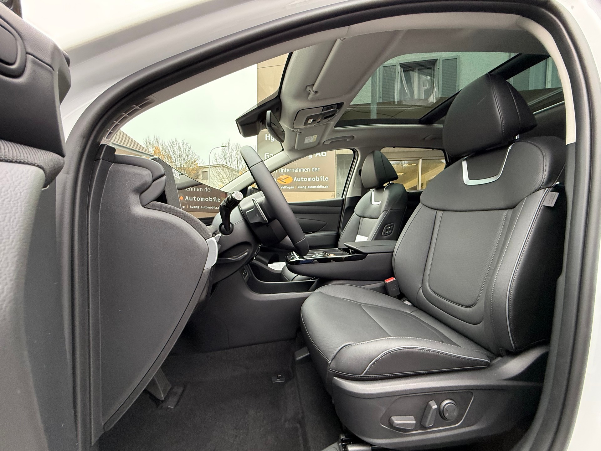 HYUNDAI Tucson 1.6 TGDI HEV Vertex Swiss Edition 4WD-image-10
