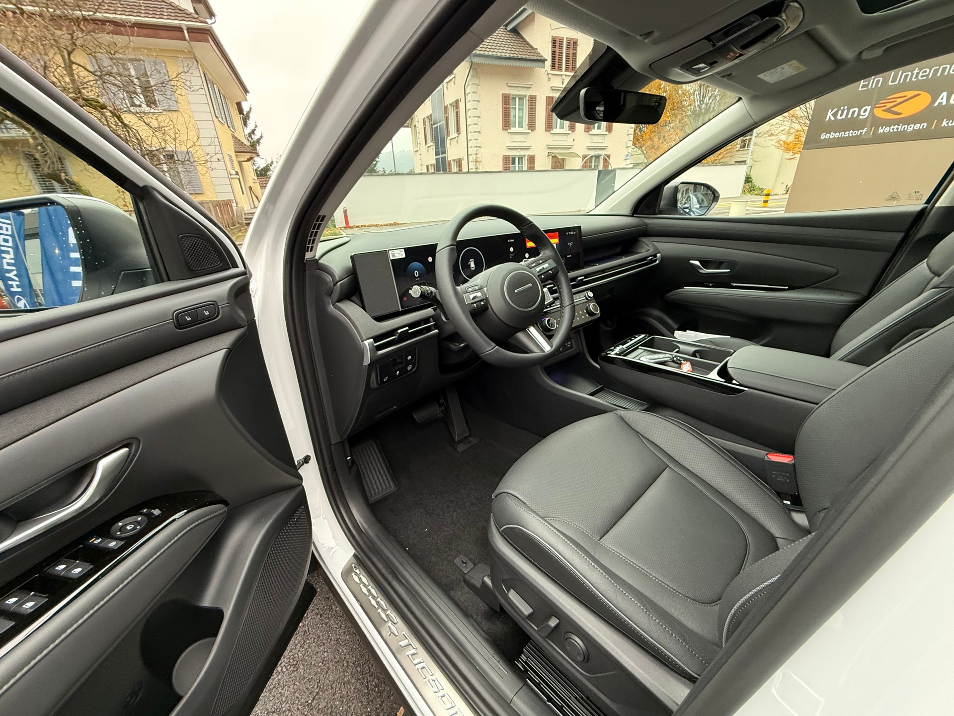 HYUNDAI Tucson 1.6 TGDI HEV Vertex Swiss Edition 4WD-image-9