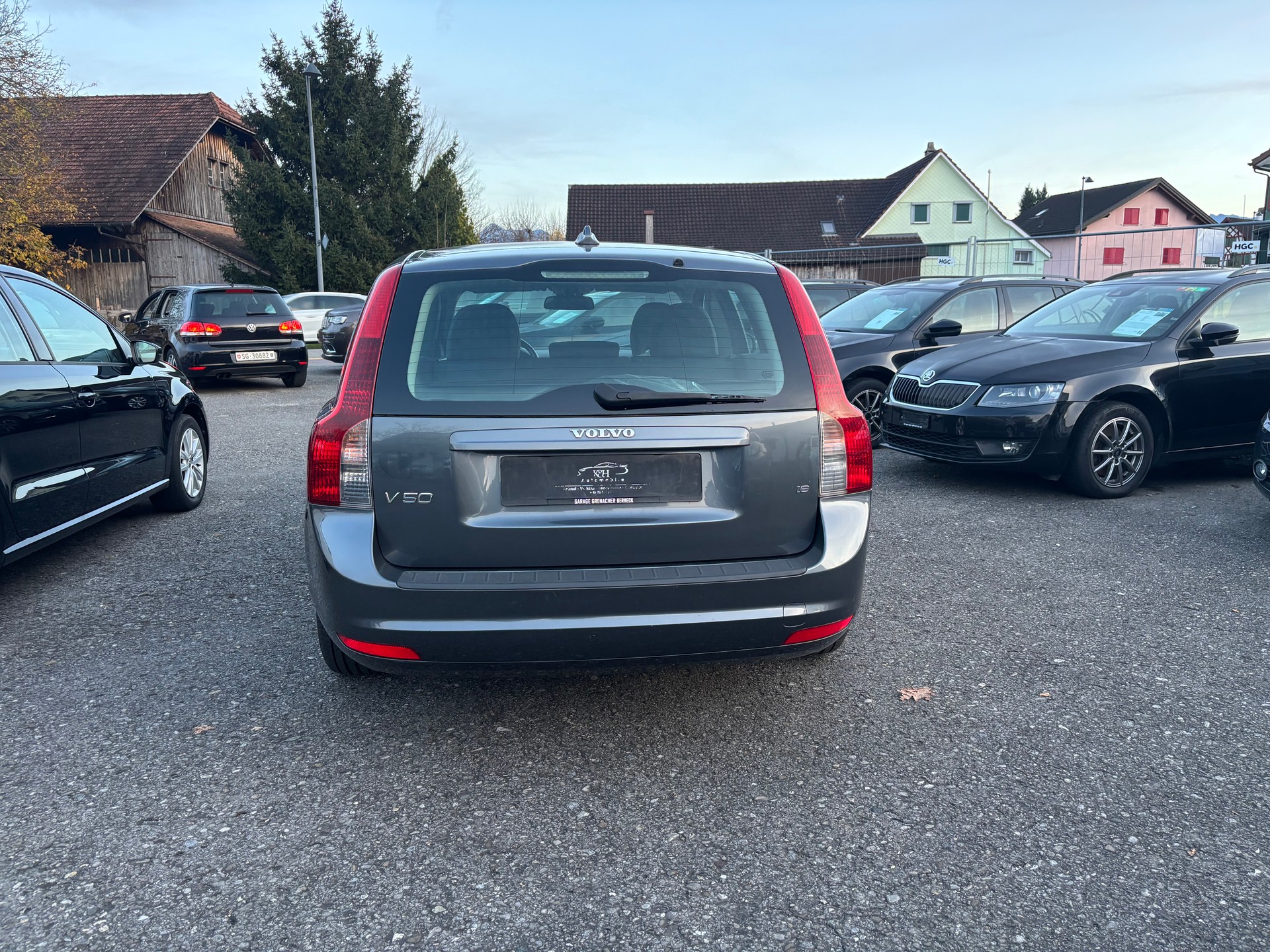 VOLVO V50 1.6 Momentum-image-3