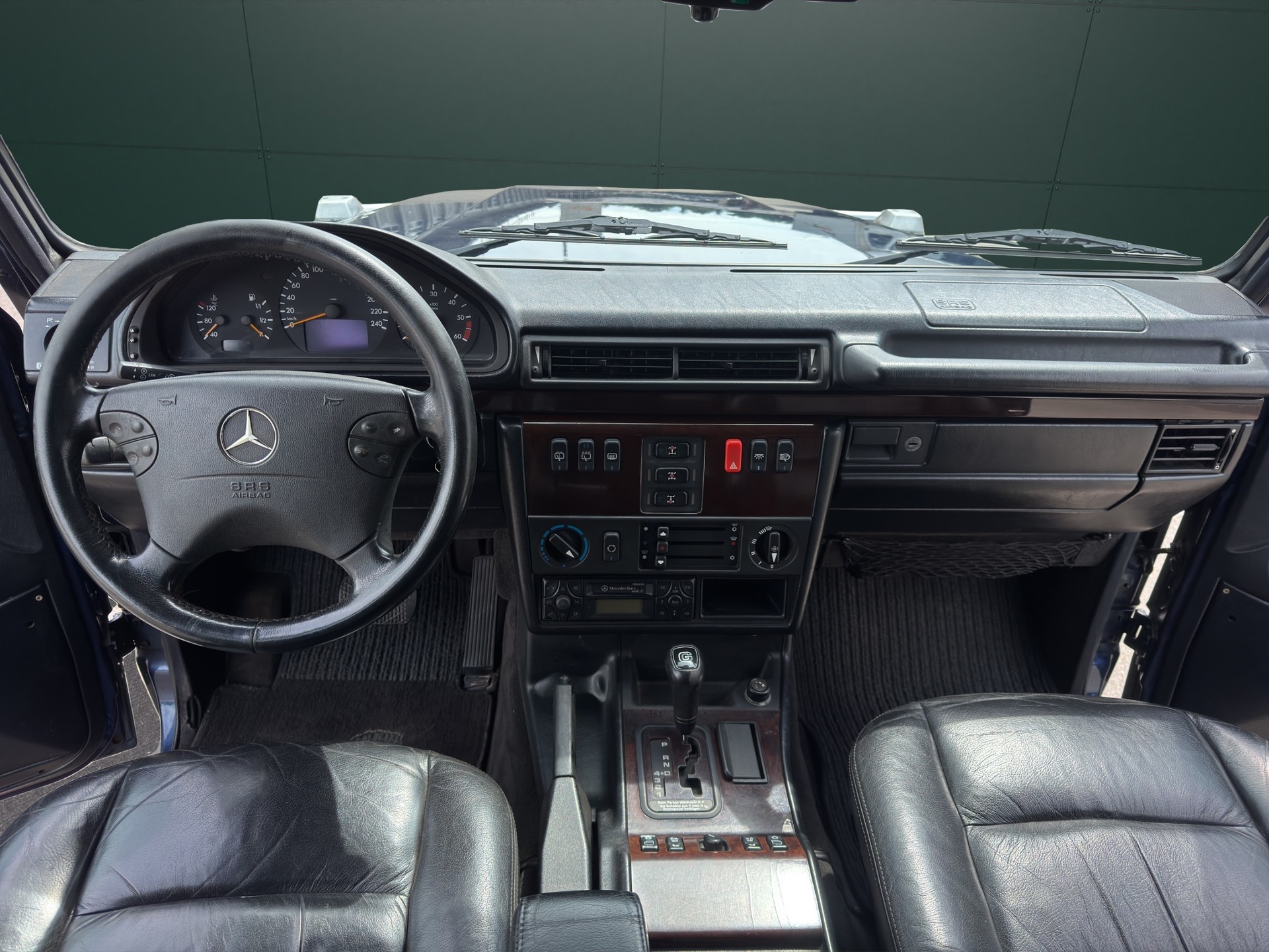 MERCEDES-BENZ Puch G 300 kurz / Legende-image-10