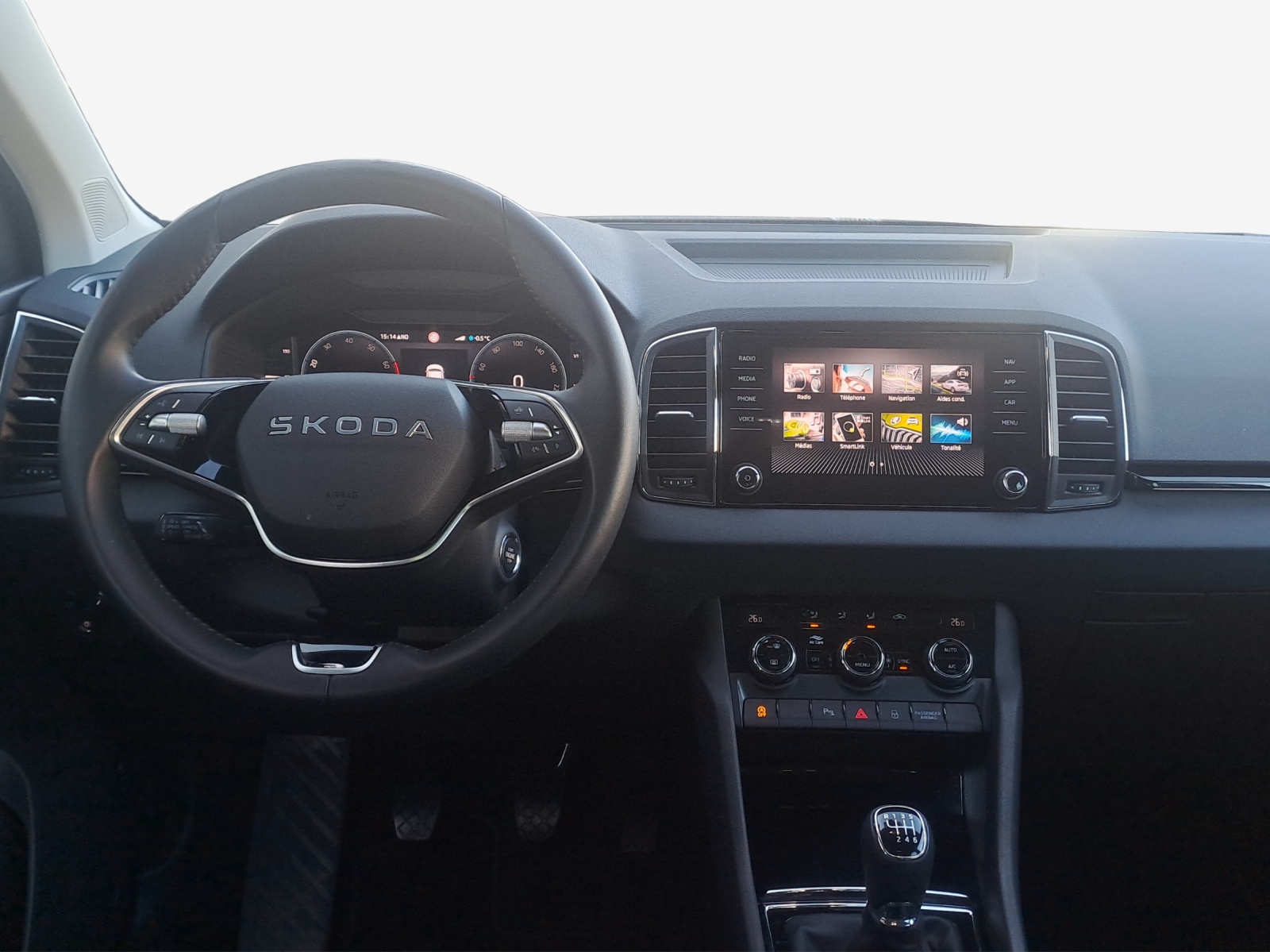 SKODA Karoq 1.5 TSI Selection-image-8