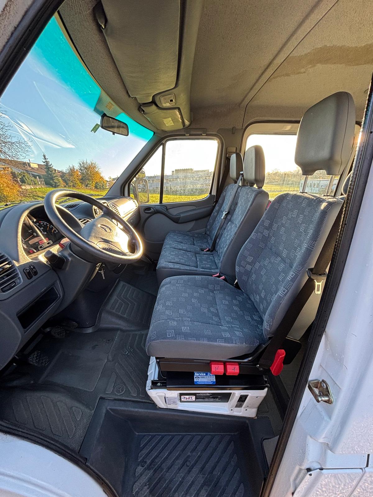 MERCEDES-BENZ Sprinter 313 CDI-image-8