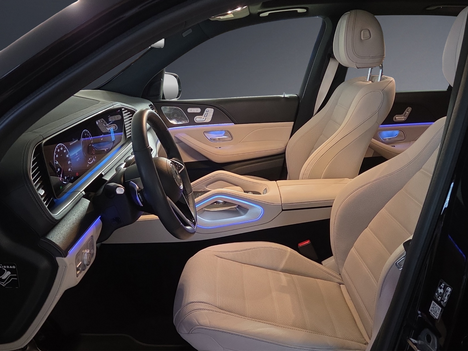 MERCEDES-BENZ GLE 400 e 4M 9G-Tronic-image-6