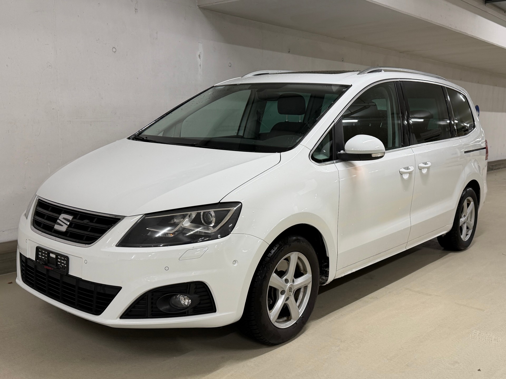 SEAT Alhambra 2.0 TDI Style Advanced DSG-image-0