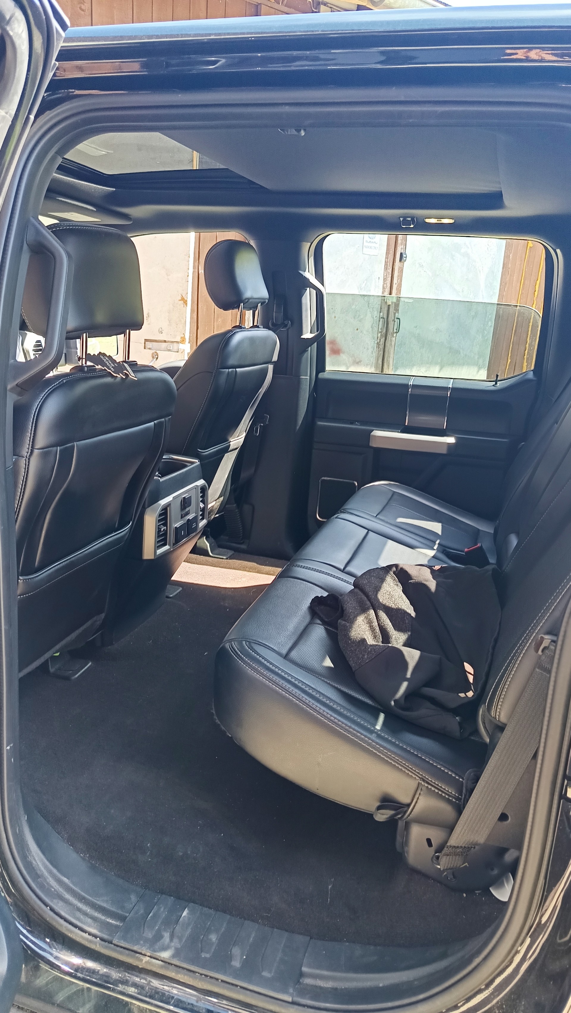 FORD F-150 Larait-image-10