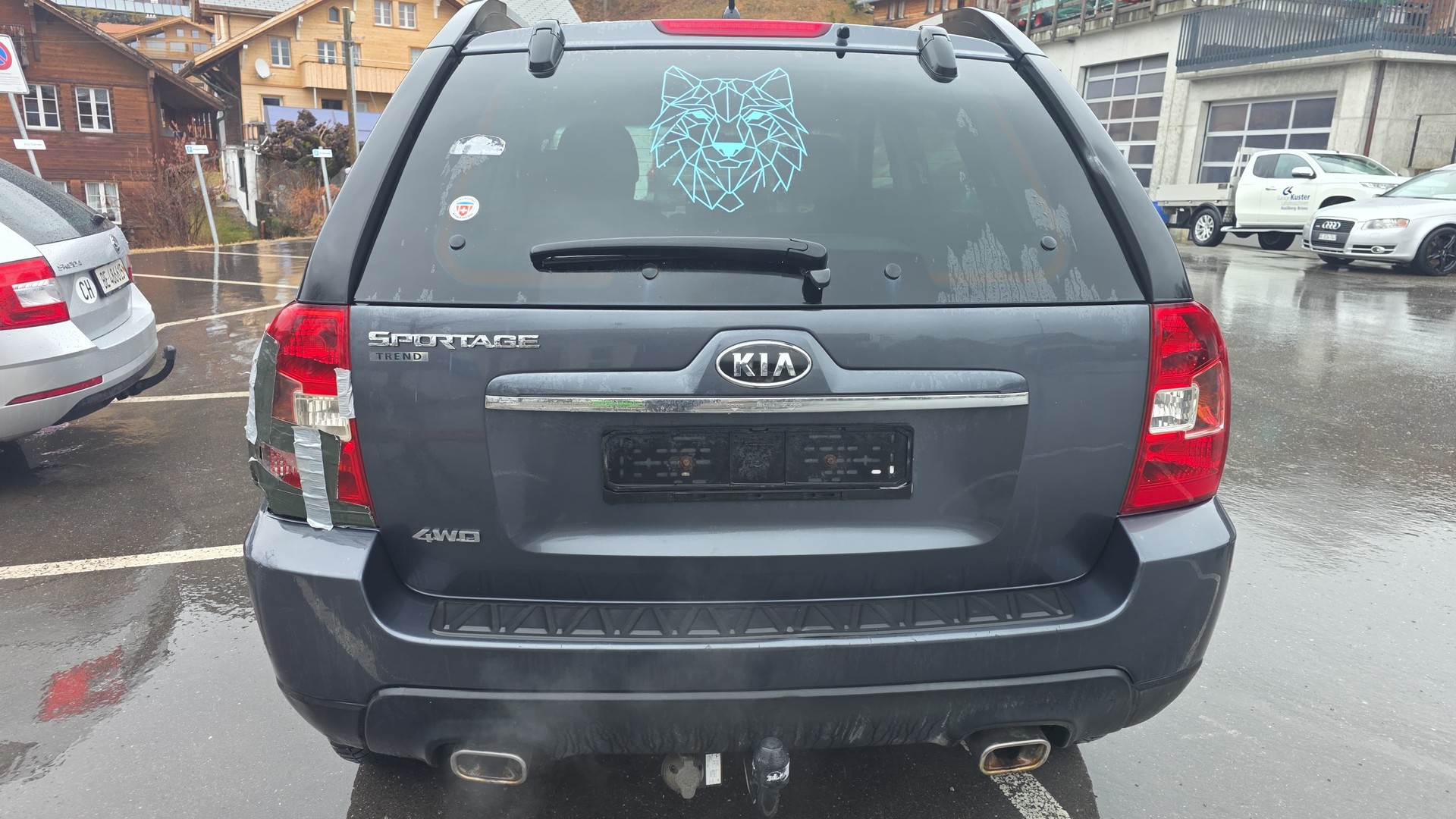 KIA Sportage 2.0 CRDi Trend-image-4