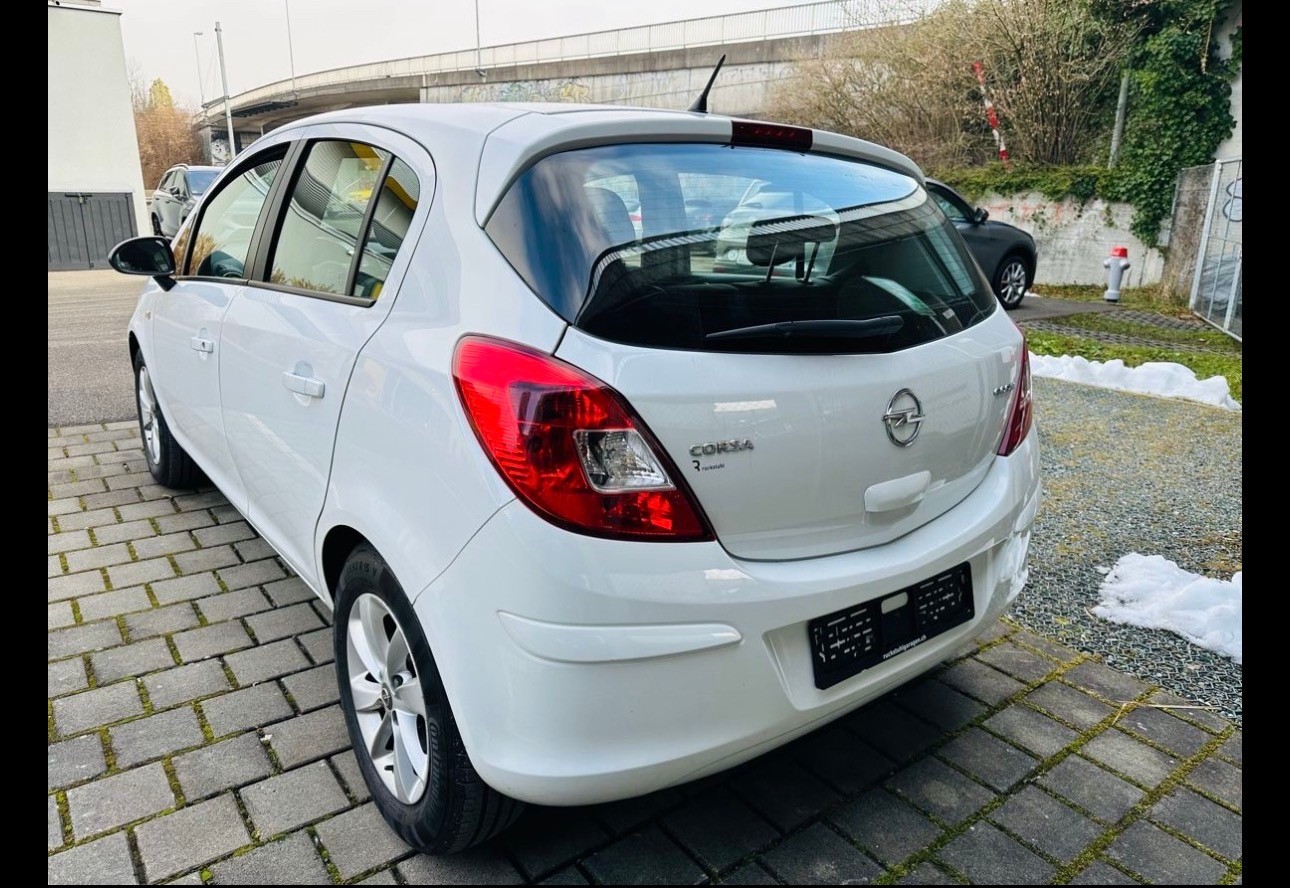 OPEL Corsa 1.2 TP Final Edition-image-5