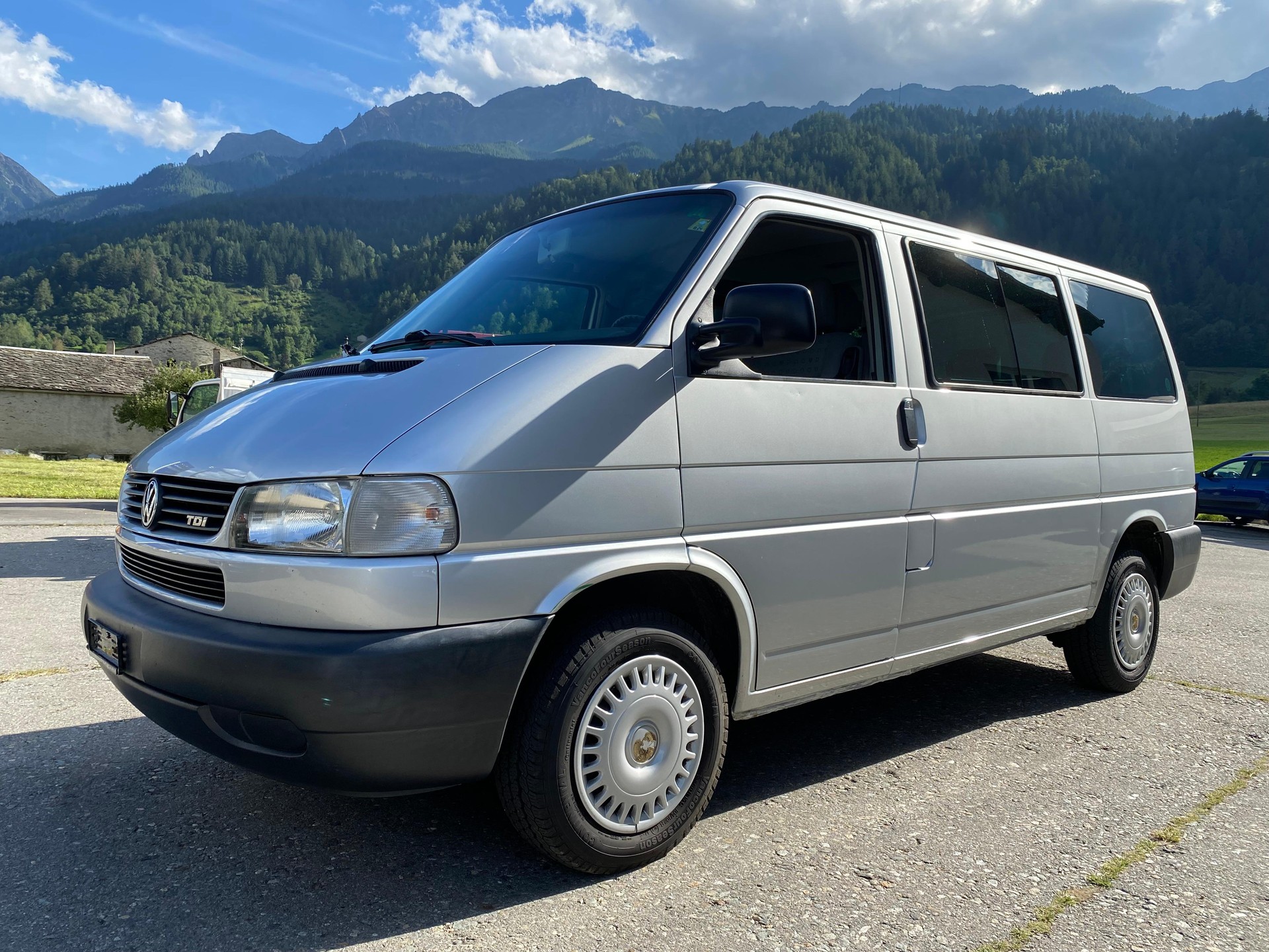 VW T4 Multivan 2.5 TDI 102-image-4