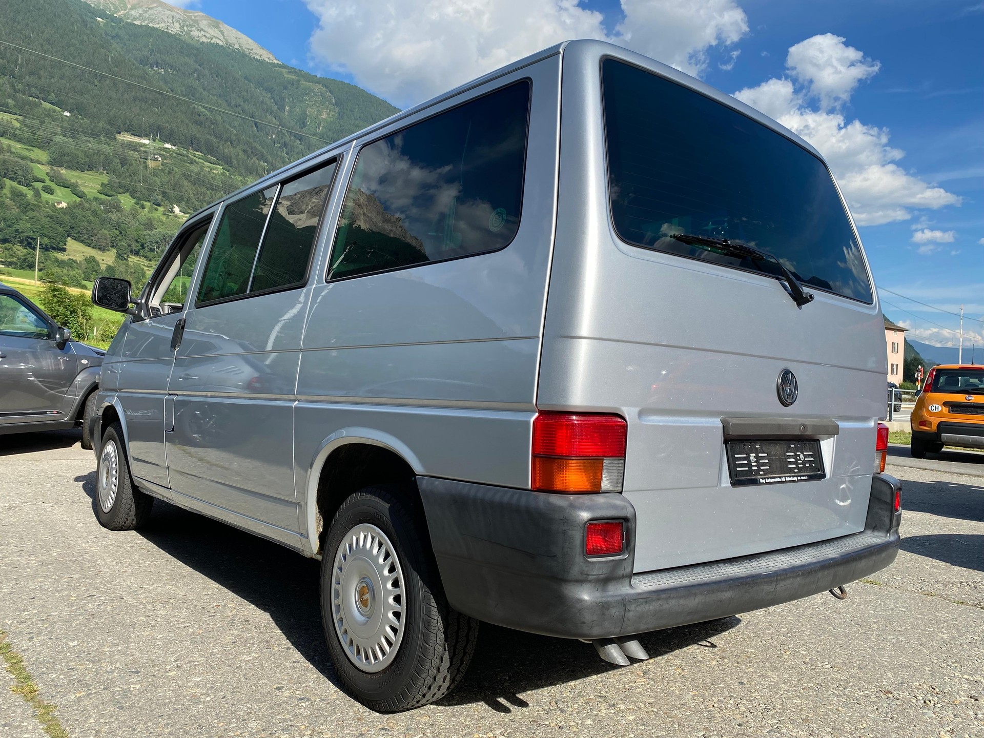 VW T4 Multivan 2.5 TDI 102-image-5