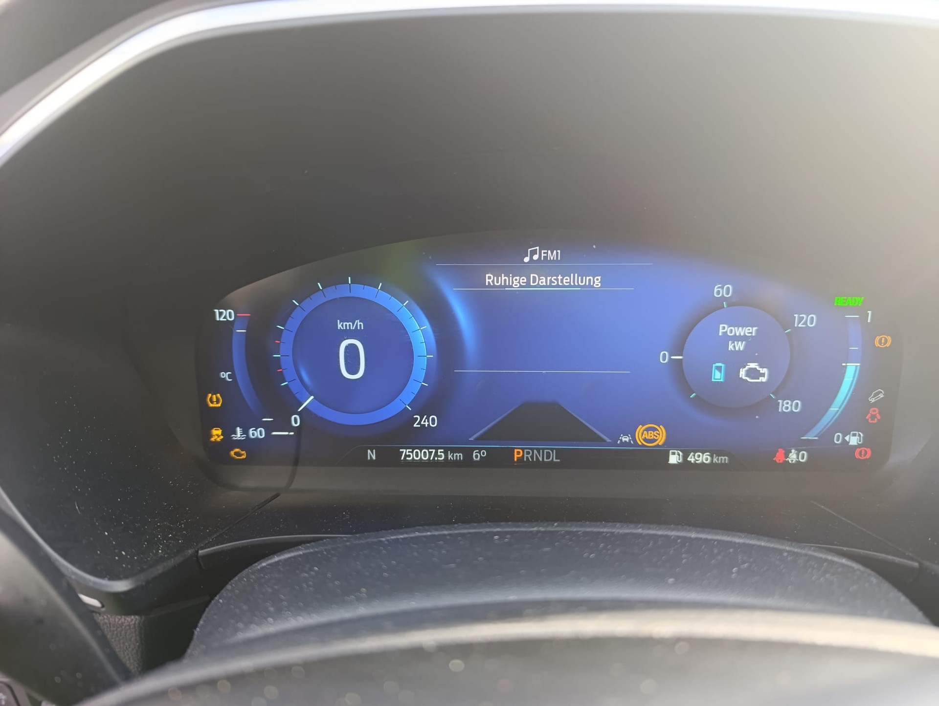 FORD Kuga 2.5 FHEV Titanium 4WD-image-11
