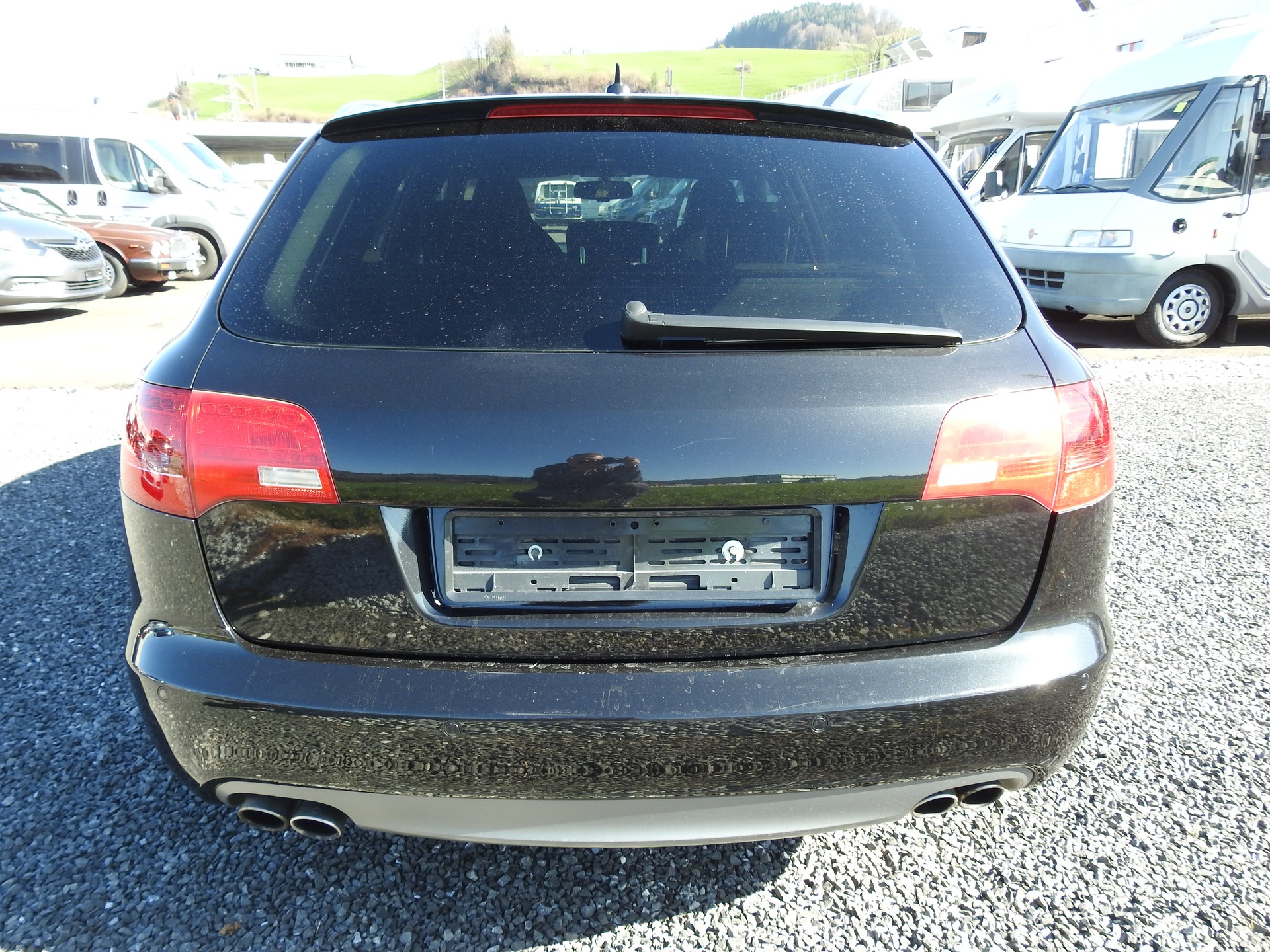 AUDI S6 Avant 5.2 V10 quattro tiptronic-image-4
