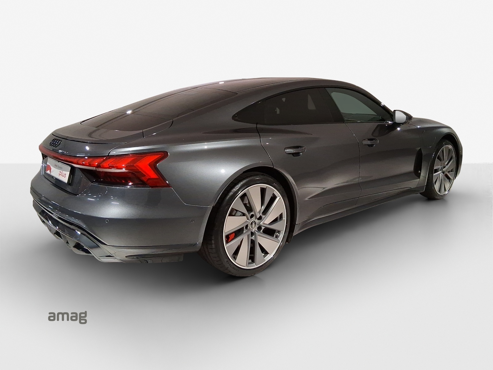 AUDI e-tron GT quattro-image-5