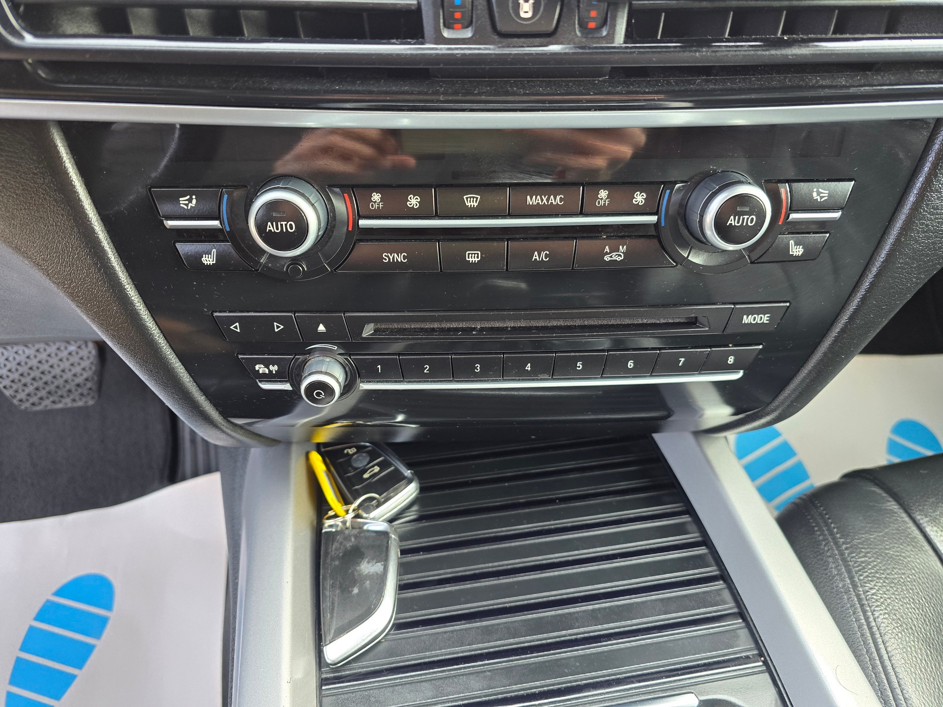 BMW X5 xDrive 30d Steptronic-image-23