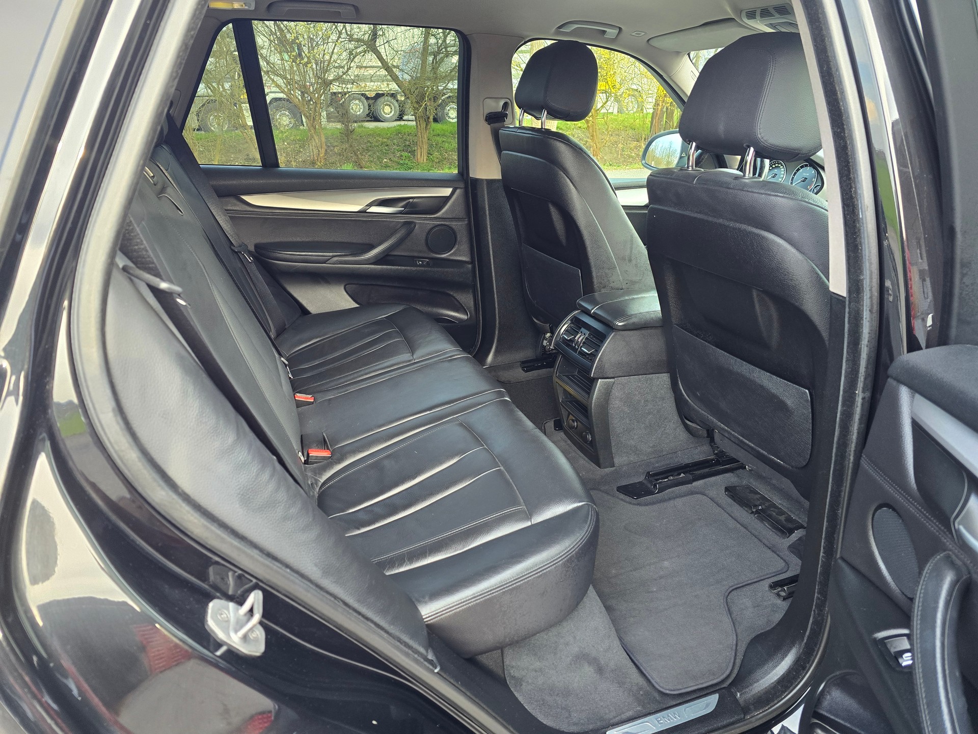 BMW X5 xDrive 30d Steptronic-image-12