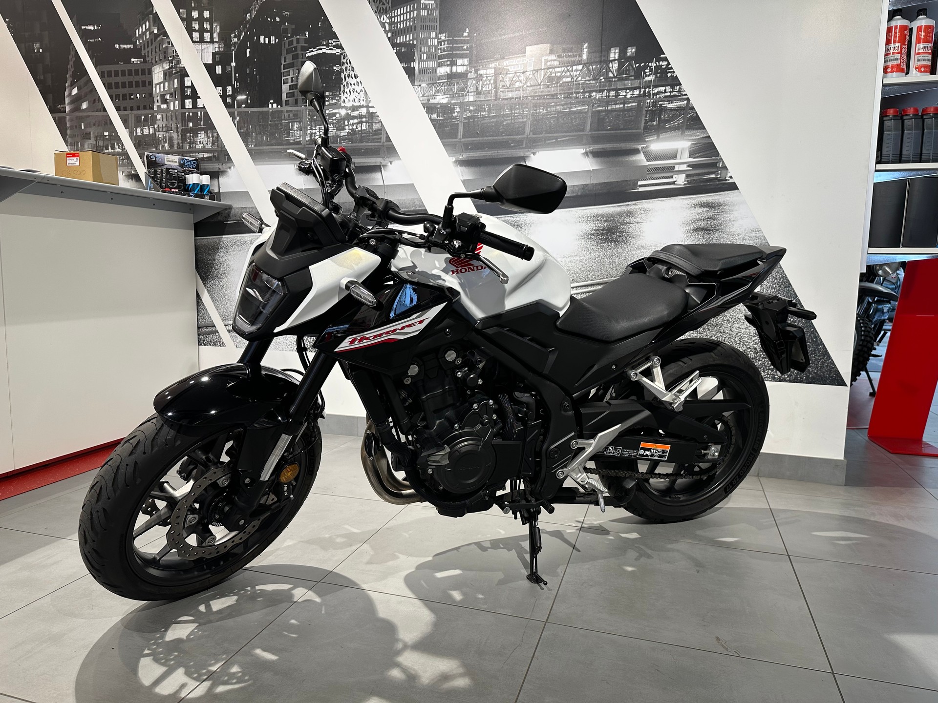 HONDA CB 500 Hornet | A2 | TFT Display | LED | 6 Jahre Garantie-showroom-element-3