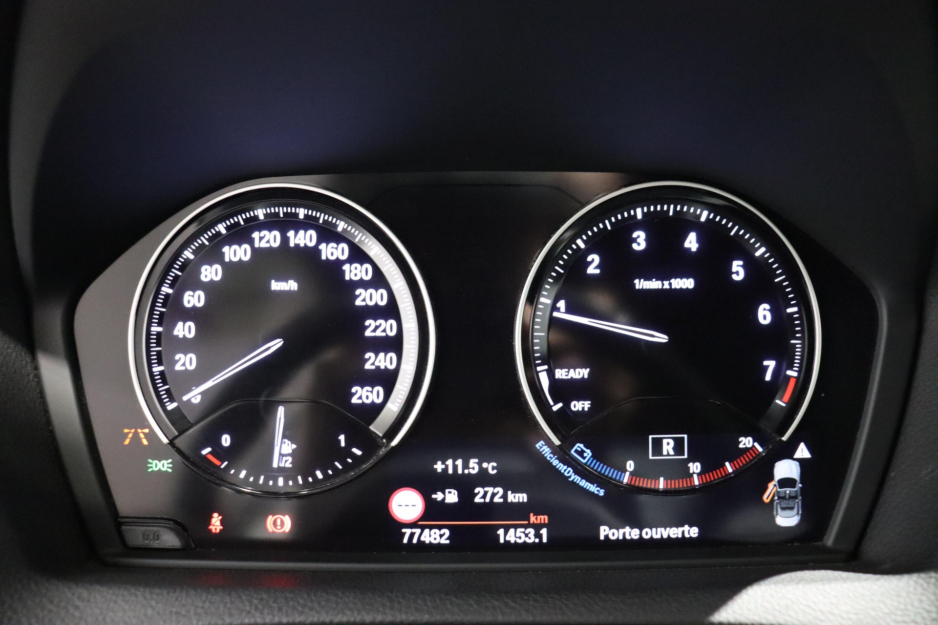 BMW 230i SAG Cabrio-image-12