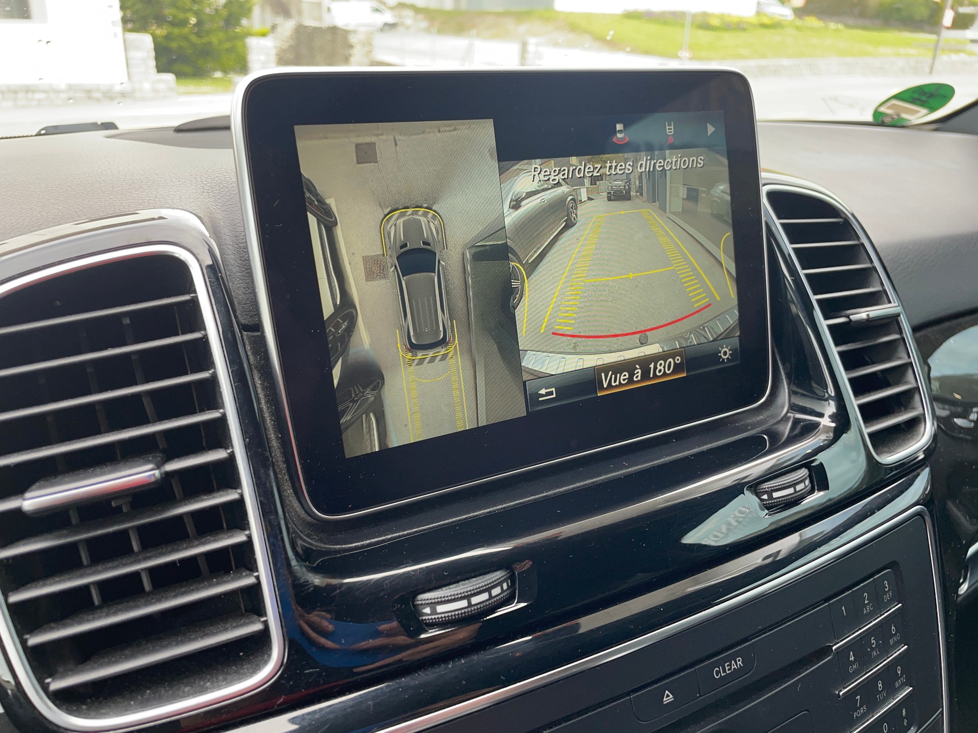 MERCEDES-BENZ GLE 250 d 4Matic 9G-Tronic-image-22