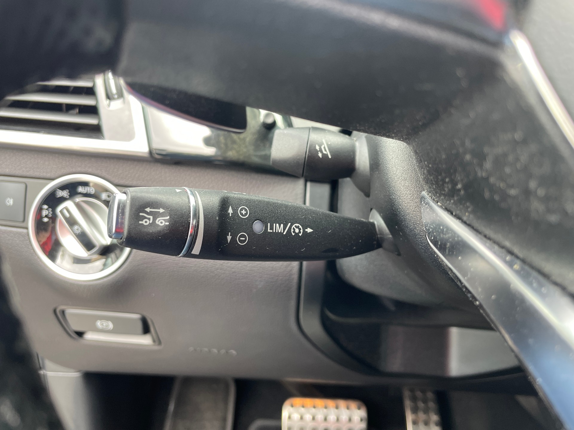 MERCEDES-BENZ GLE 250 d 4Matic 9G-Tronic-image-16