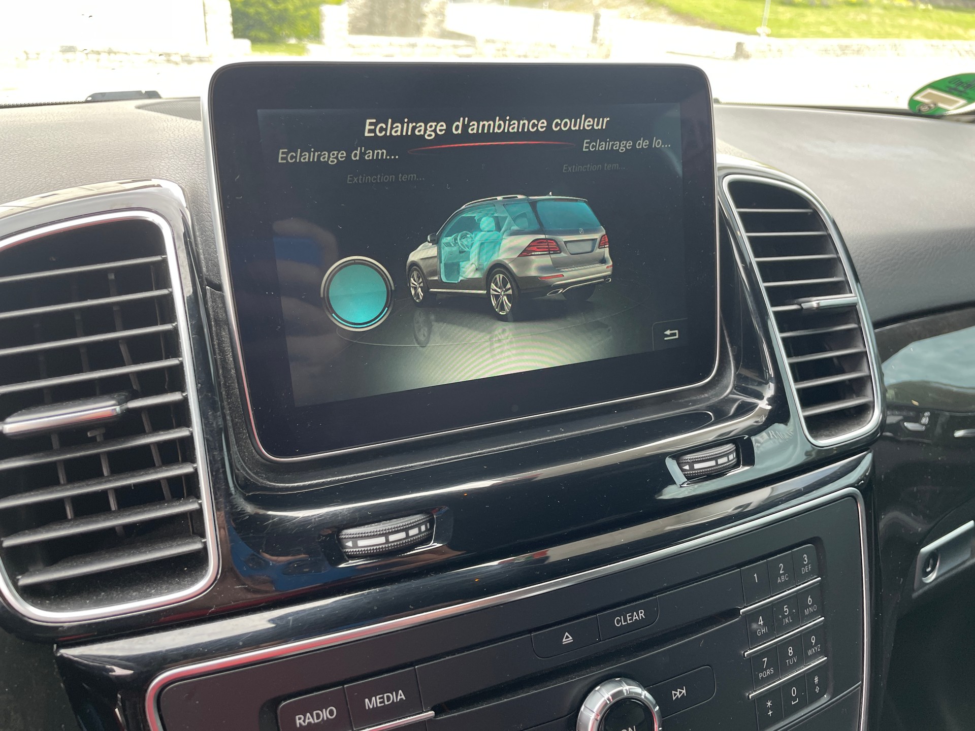 MERCEDES-BENZ GLE 250 d 4Matic 9G-Tronic-image-21