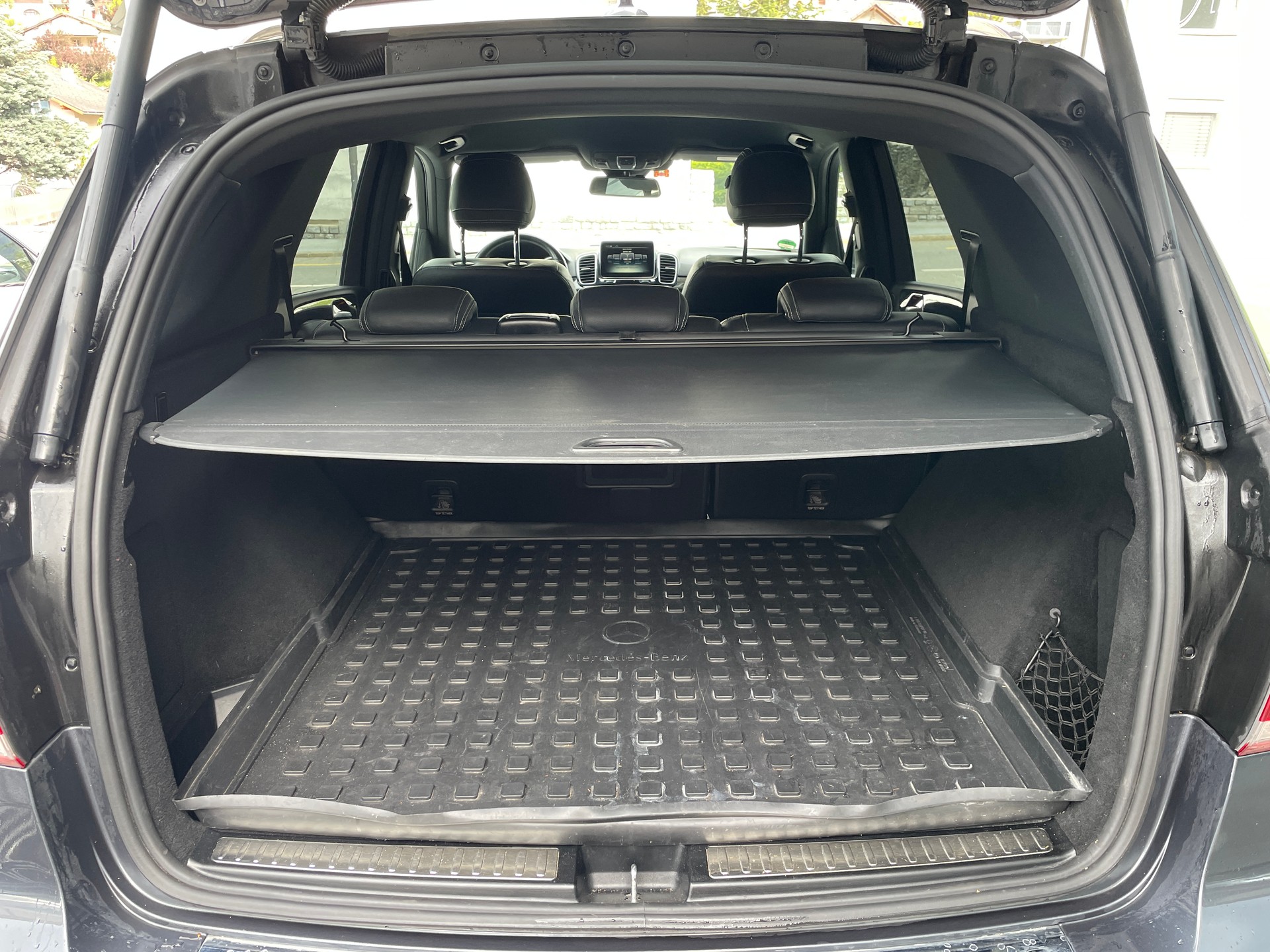 MERCEDES-BENZ GLE 250 d 4Matic 9G-Tronic-image-6