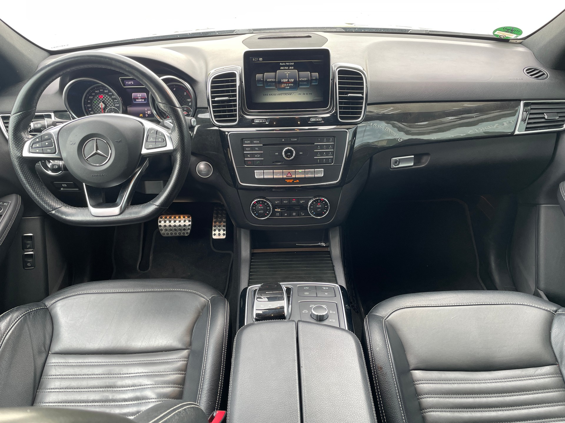 MERCEDES-BENZ GLE 250 d 4Matic 9G-Tronic-image-14