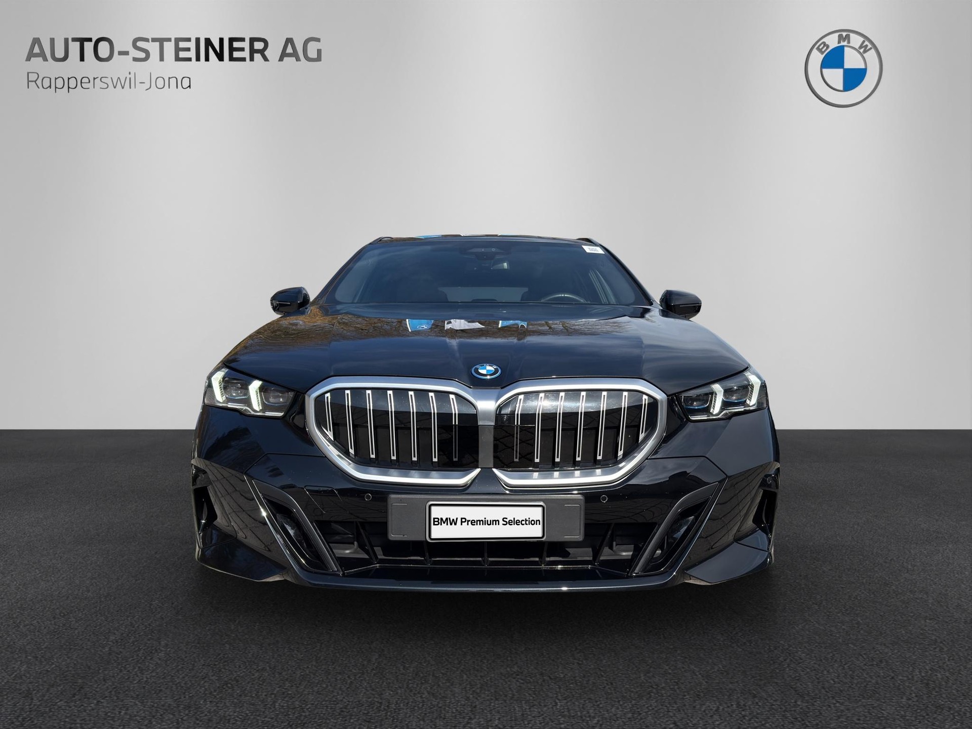 BMW 530e xDrive Touring M Sport-image-7