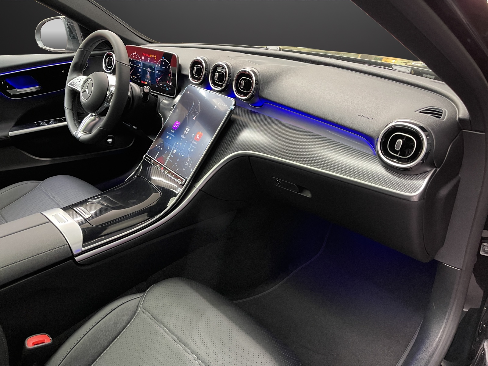 MERCEDES-BENZ C 220 d T 4 M Swiss Star-image-8
