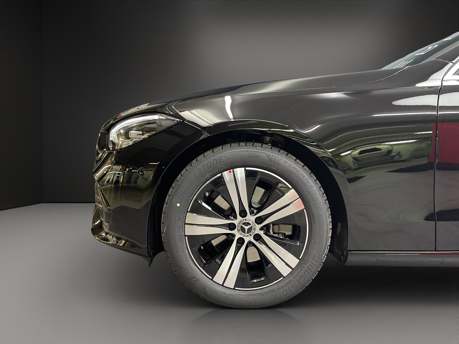 MERCEDES-BENZ C 220 d T 4 M Swiss Star-image-5