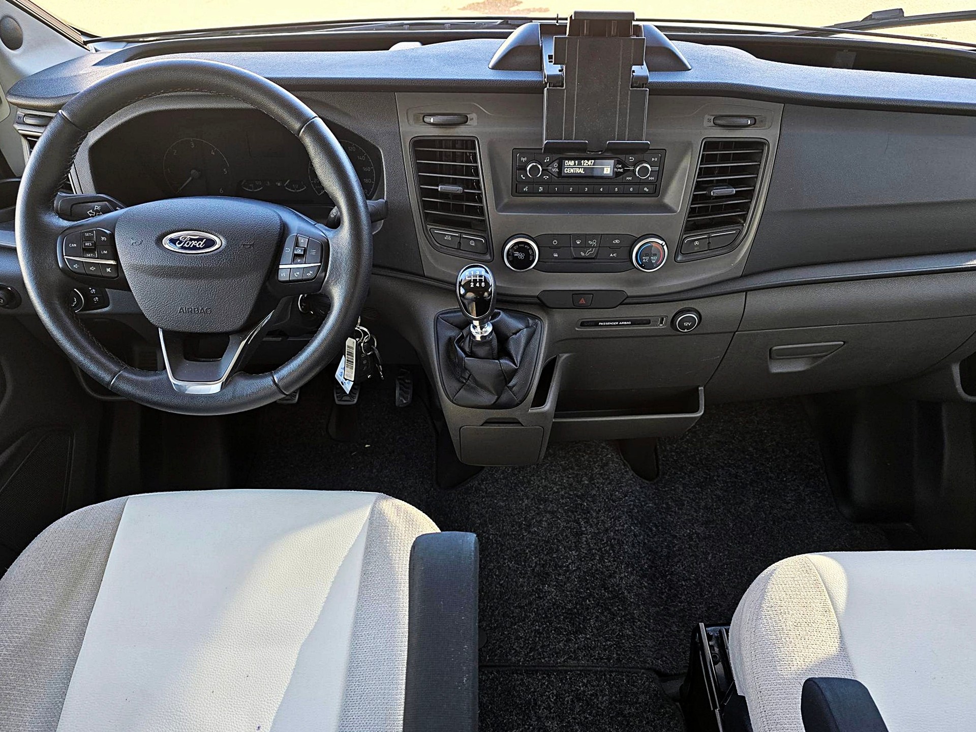ROLLER TEAM KRONOS 283 2,0 TDCI DIESEL FORD-image-14