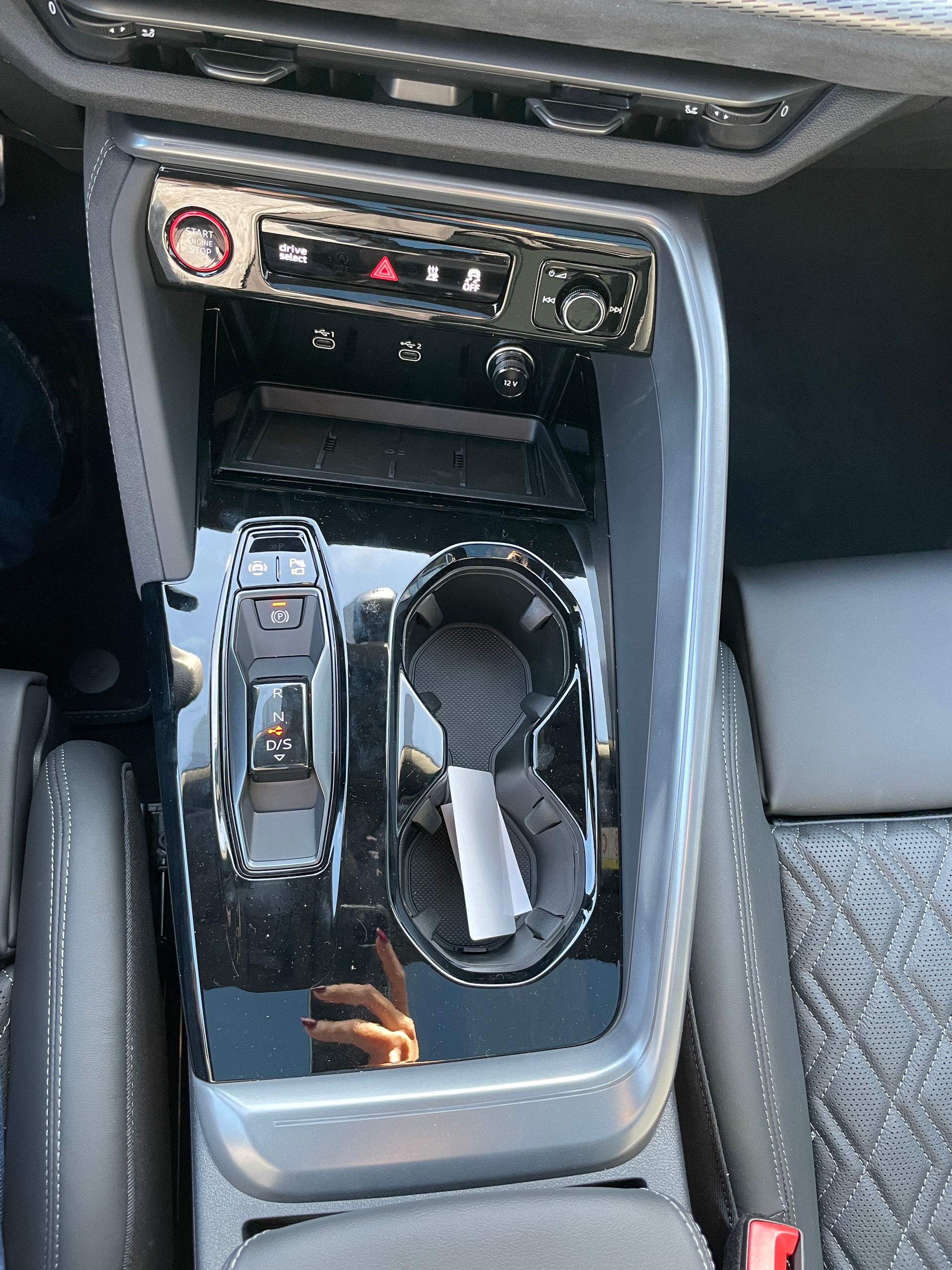 AUDI SQ5 TFSI quattro S-tronic-image-27