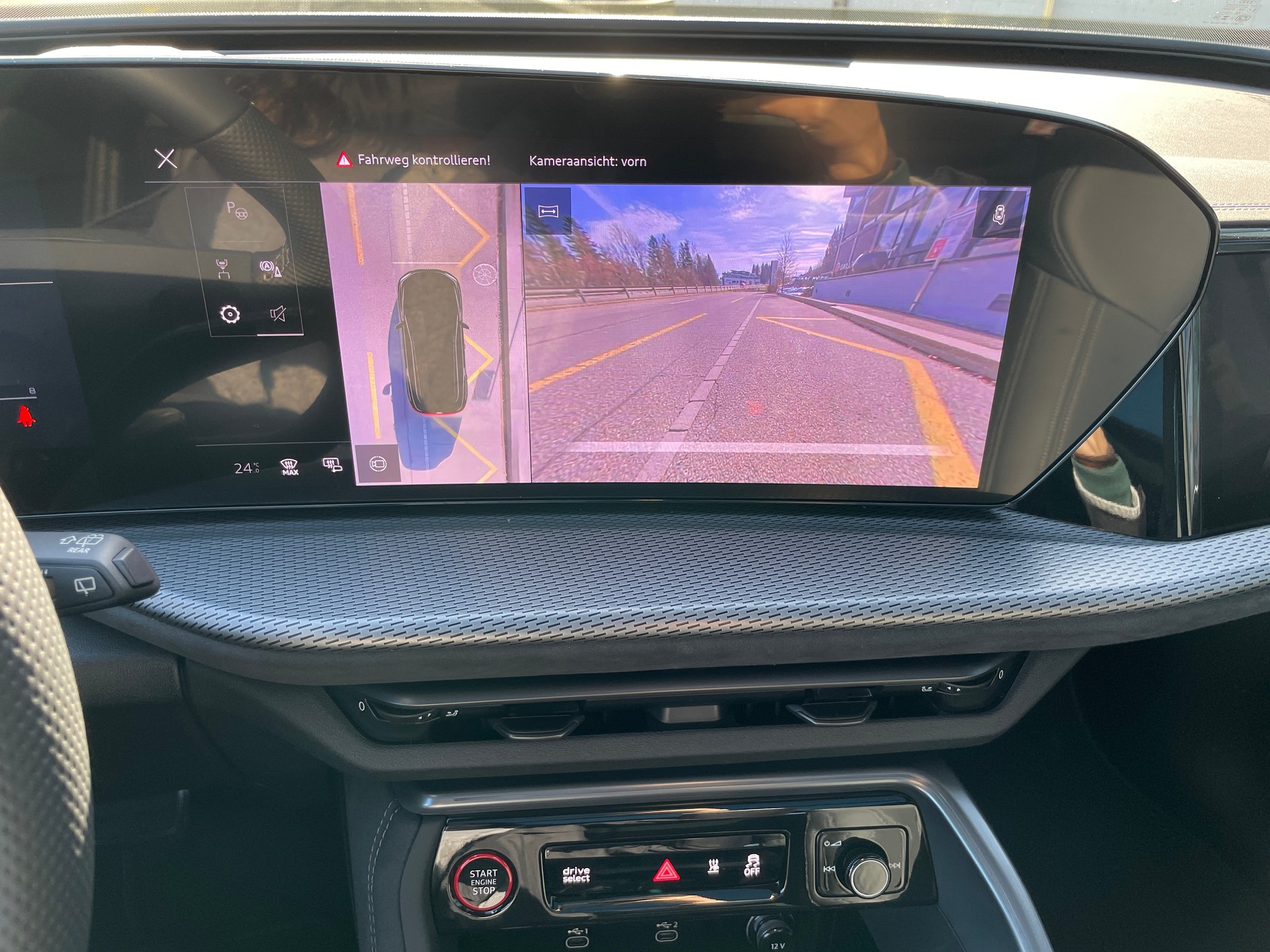 AUDI SQ5 TFSI quattro S-tronic-image-23
