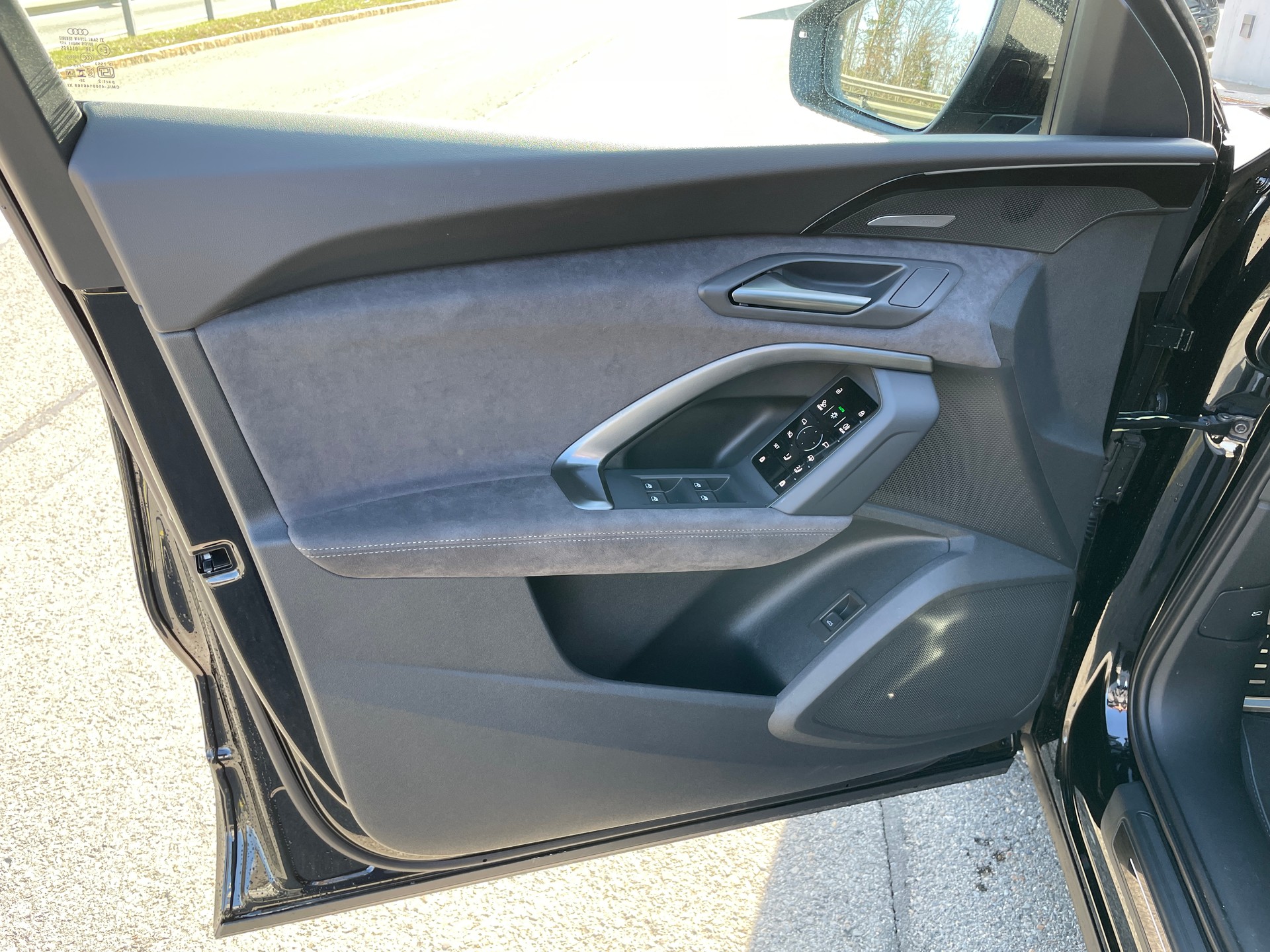 AUDI SQ5 TFSI quattro S-tronic-image-13